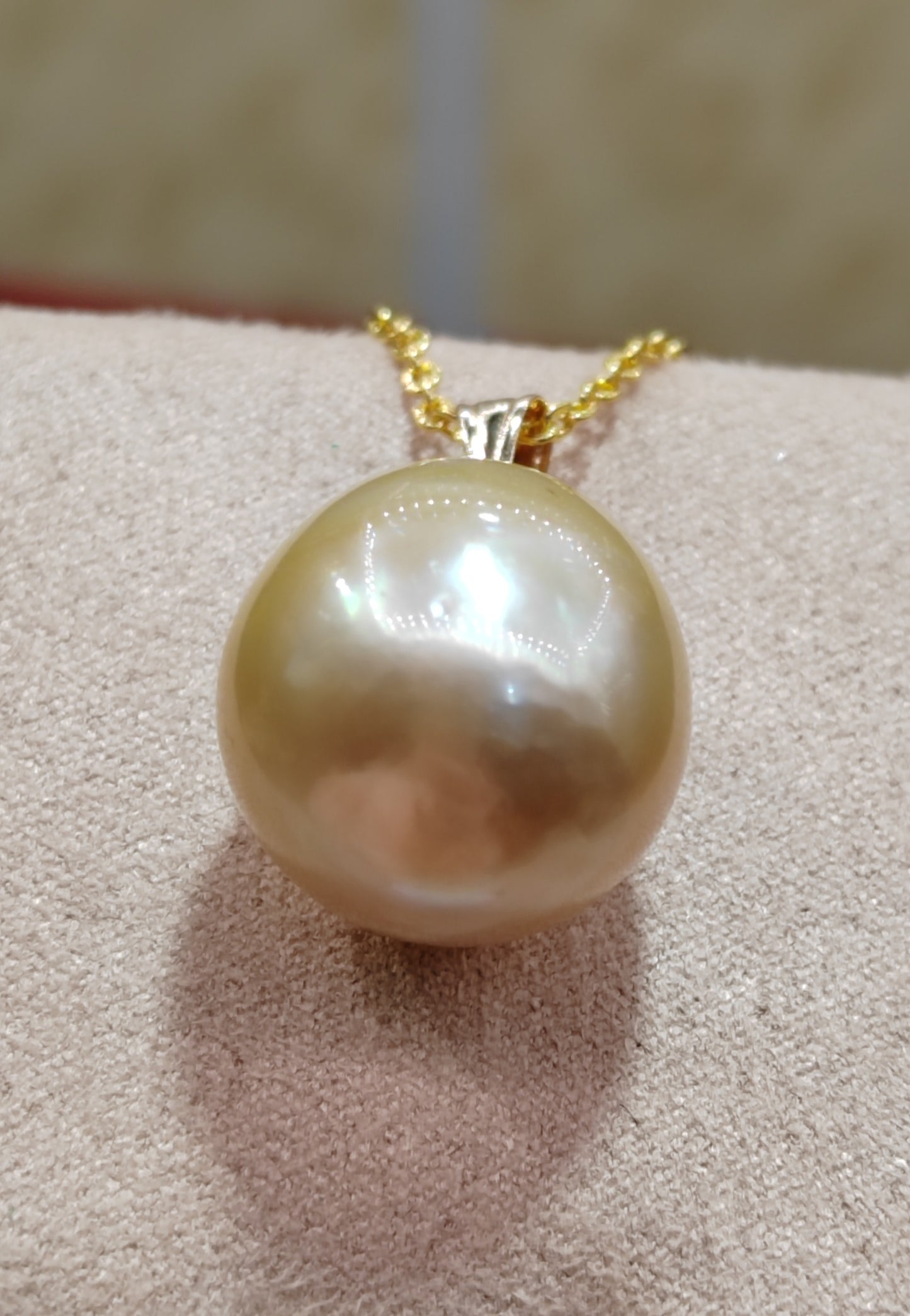 18ct gold classic pendant genuine golden south sea pearl 14.8x17mm