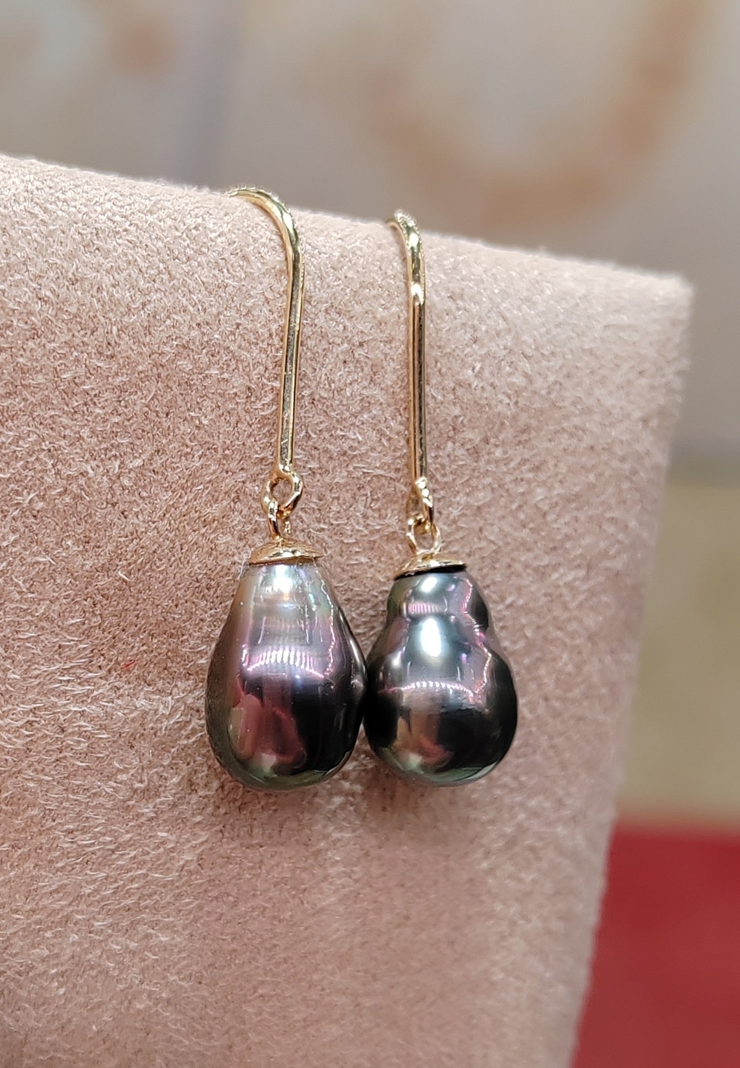 'Vivid peacock' 18ct gold drop earrings genuine Keshi tahitian south sea pearls