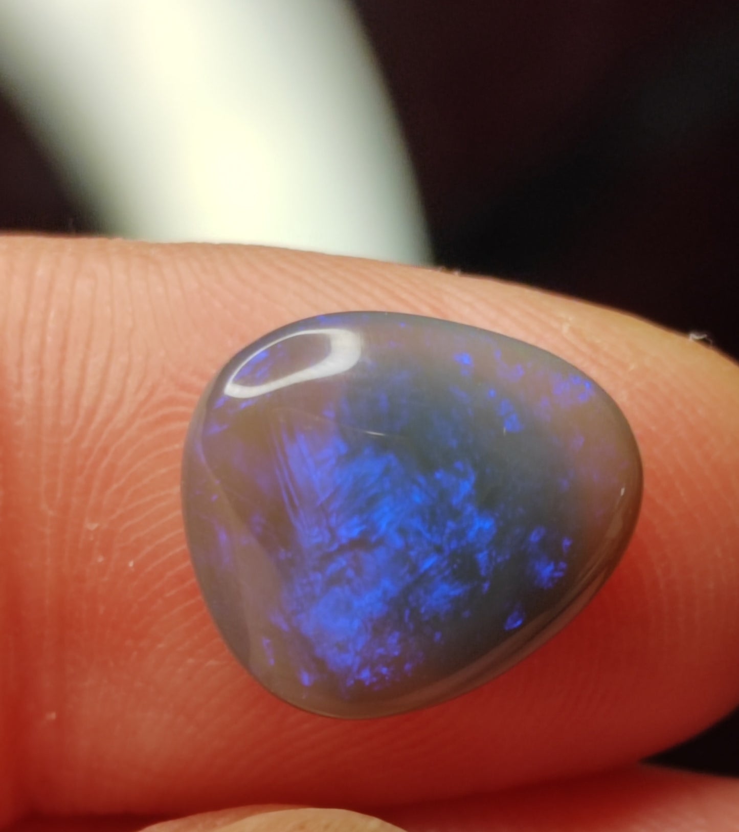 3.5ct Solid Australian dark opal Lightning ridge 12x11x4.5mm