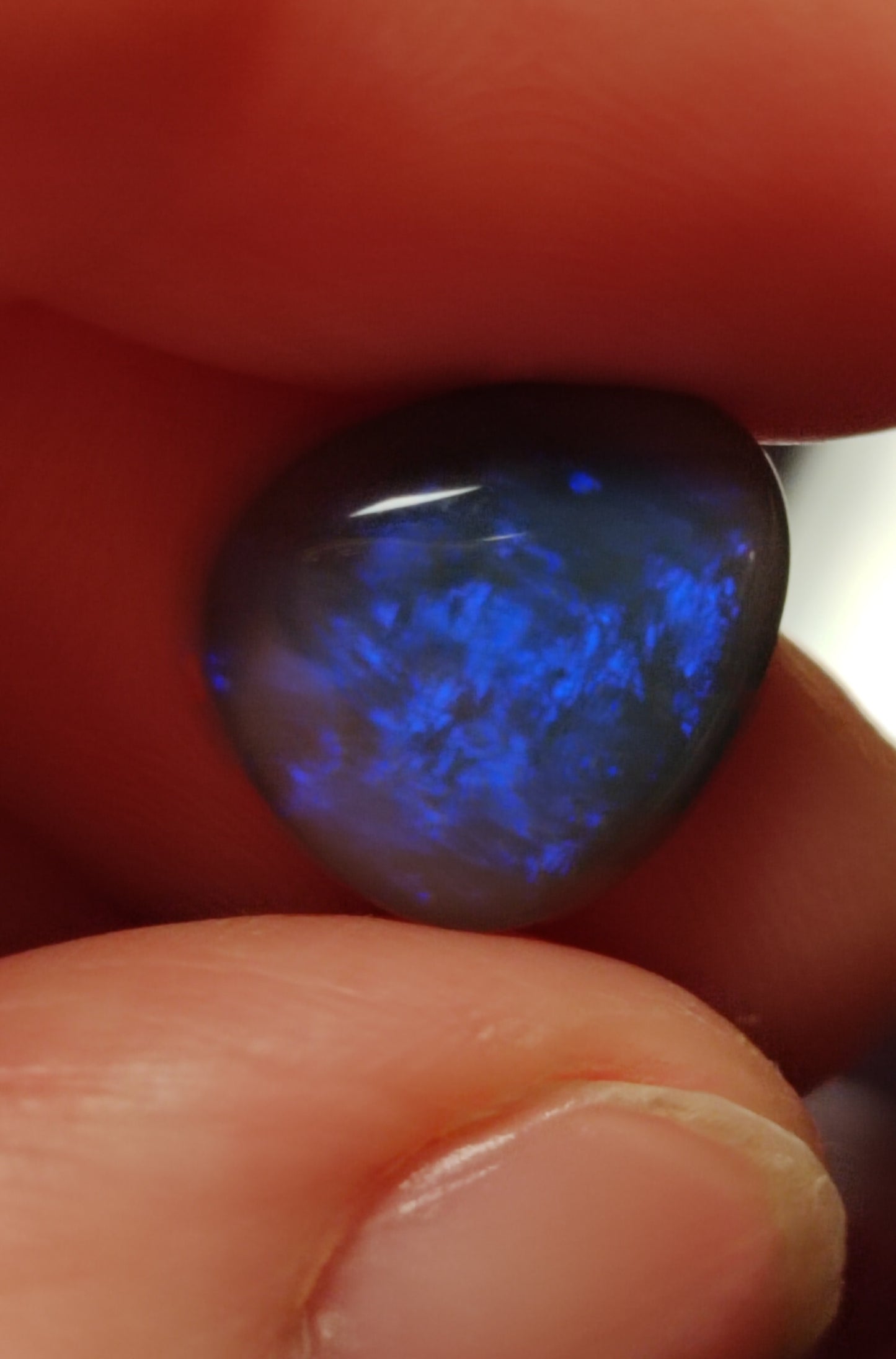 3.5ct Solid Australian dark opal Lightning ridge 12x11x4.5mm