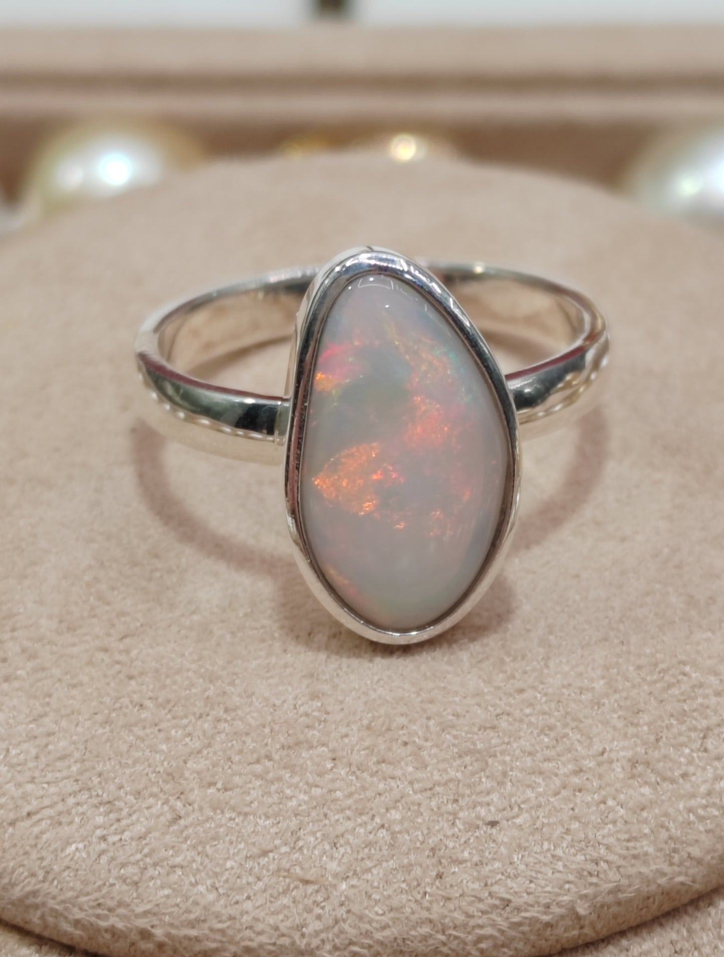 1.88ct Solid Australian Crystal opal sterling Silver cocktail ring size N