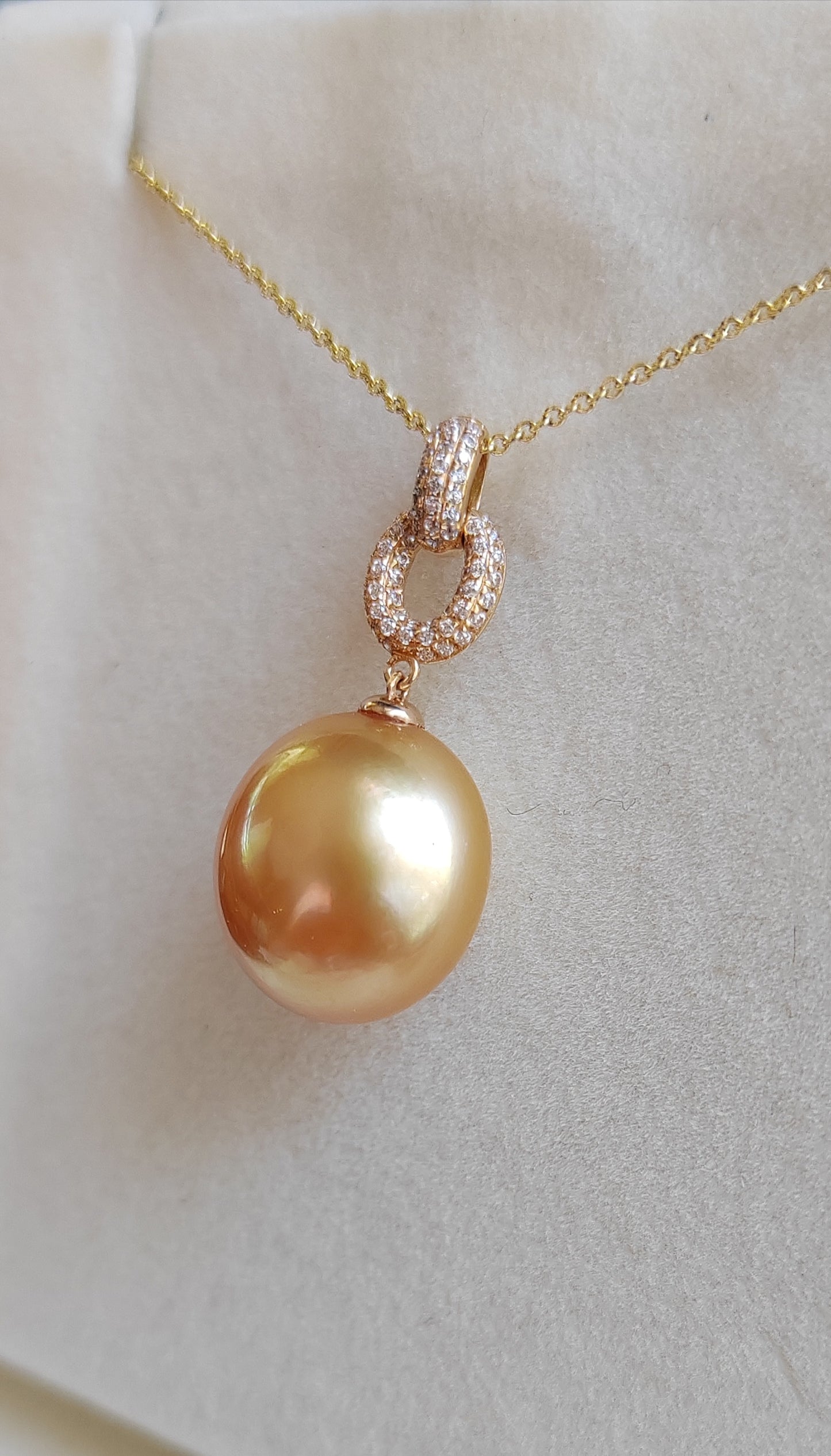 18ct gold pendant genuine golden south sea pearl 13.6x14.5mm