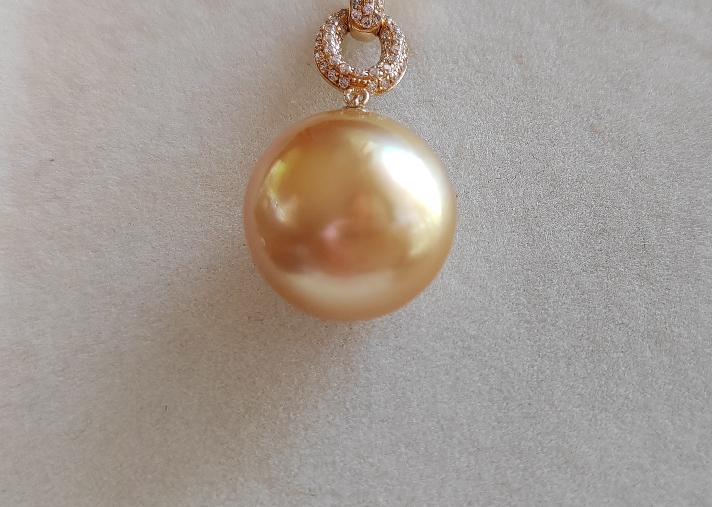 18ct gold pendant genuine golden south sea pearl 13.6x14.5mm