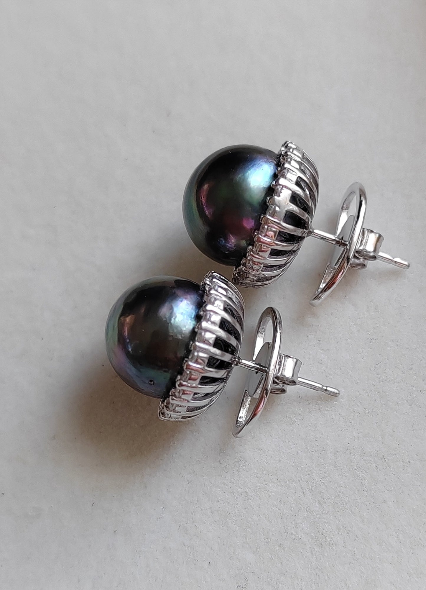 'Water Lily' earrings genuine tahitian south sea pearls 11.6mm