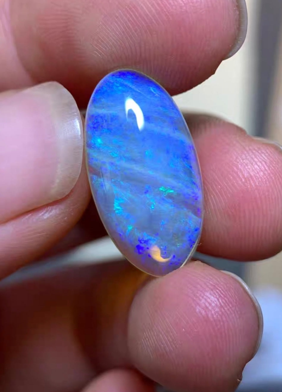 'Grace Bay' 5.57ct Solid Australian Crystal opal Coober Pedy