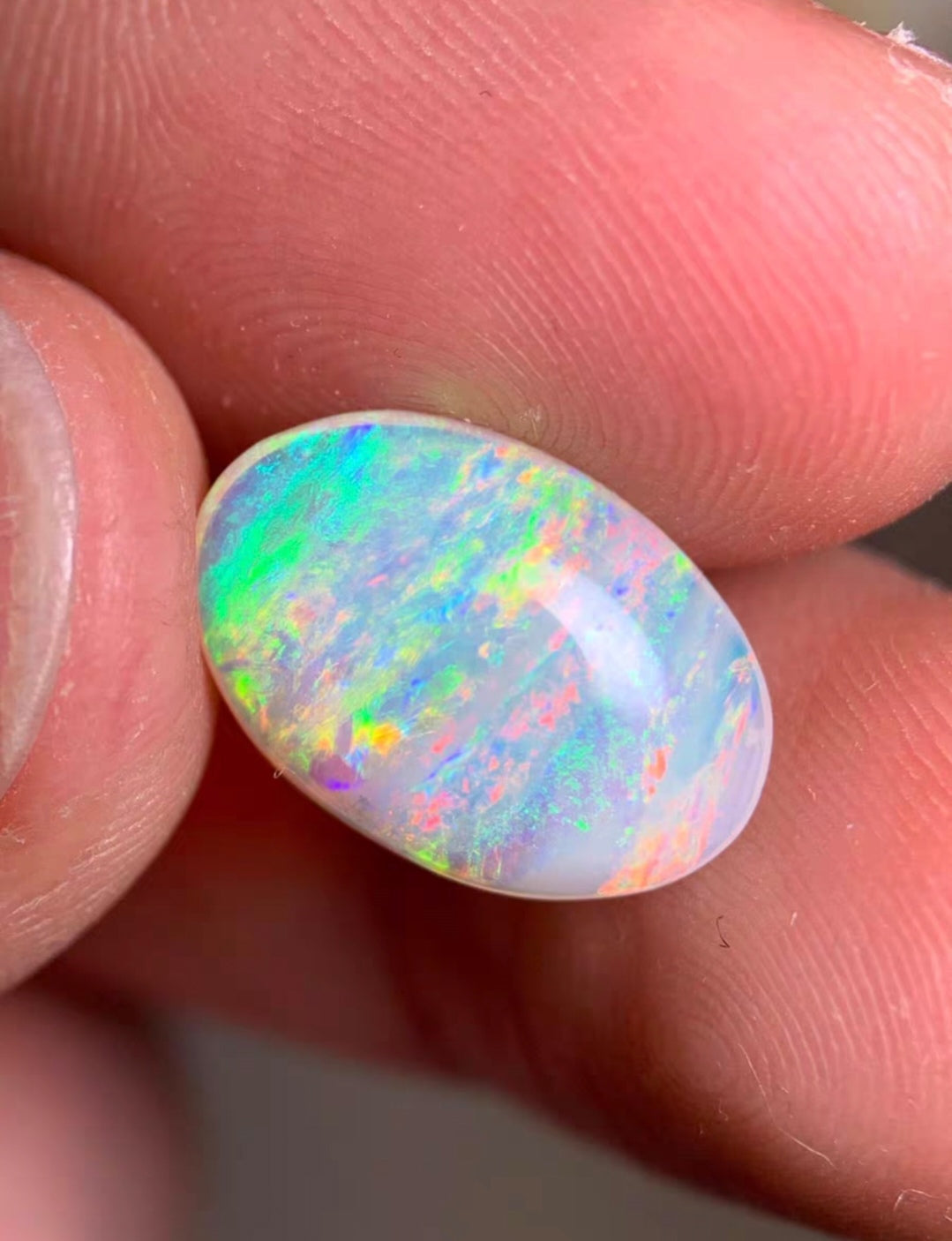 'Rainbow' 2.72ct Solid Australian Crystal opal Coober Pedy 14.2x9.6x3.7