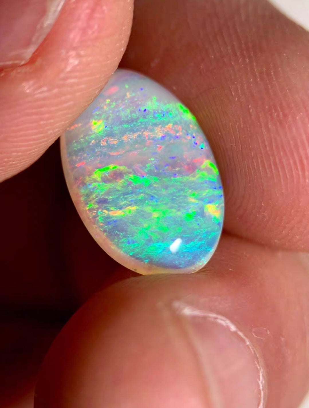 'Rainbow' 2.72ct Solid Australian Crystal opal Coober Pedy 14.2x9.6x3.7