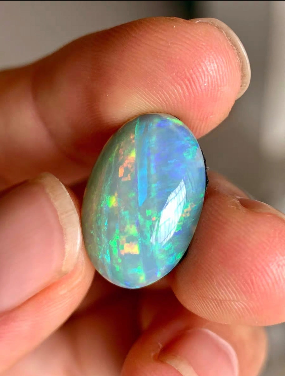 'Vivonne Bay' 7.75ct Solid Australian Crystal opal Coober Pedy 18.3x12.8x6.1mm