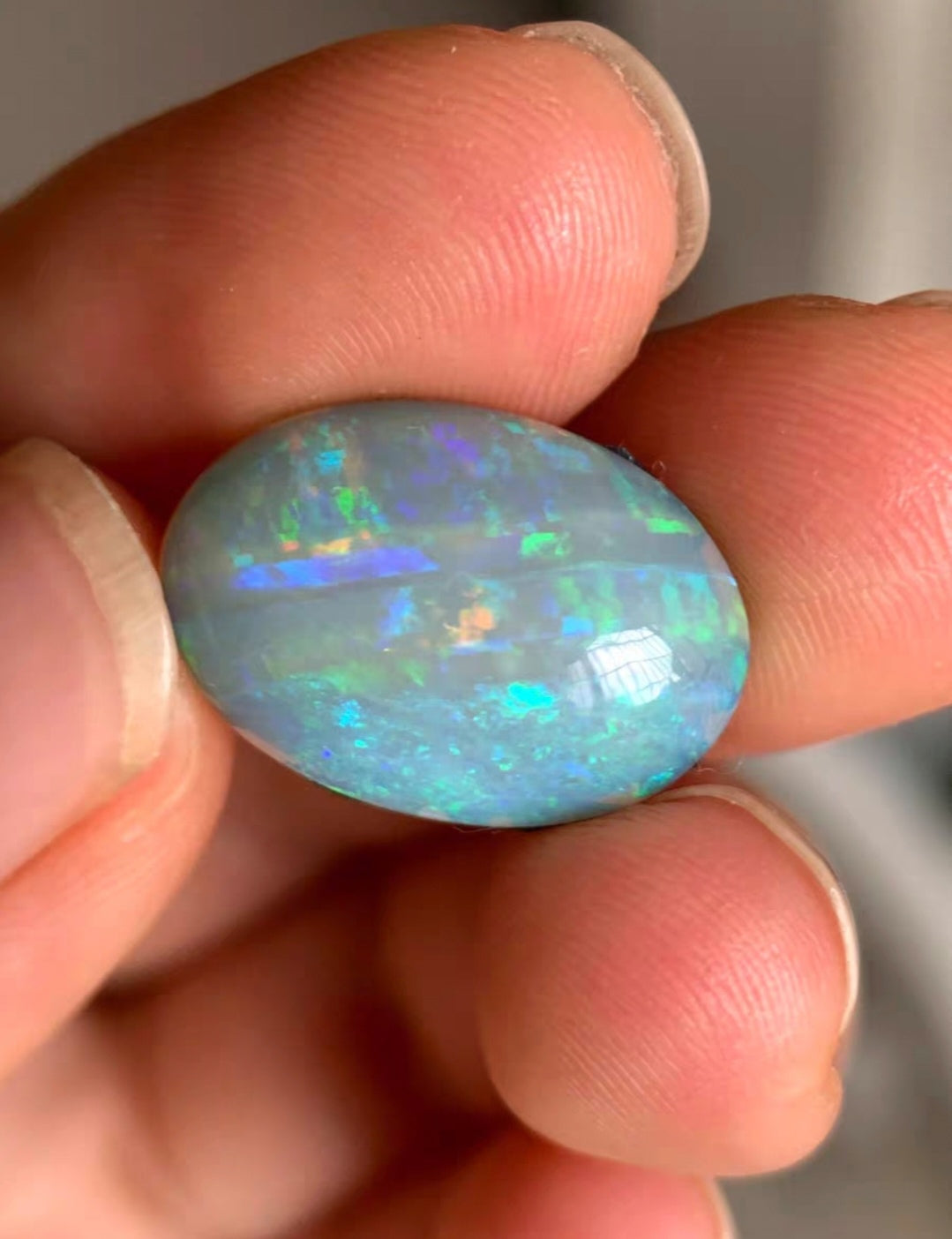 'Vivonne Bay' 7.75ct Solid Australian Crystal opal Coober Pedy 18.3x12.8x6.1mm