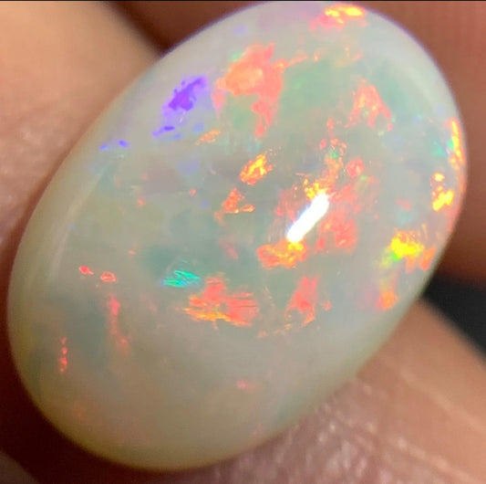 3.435ct Natural Solid Australian white opal Coober Pedy 13.1×9.1×4.5mm