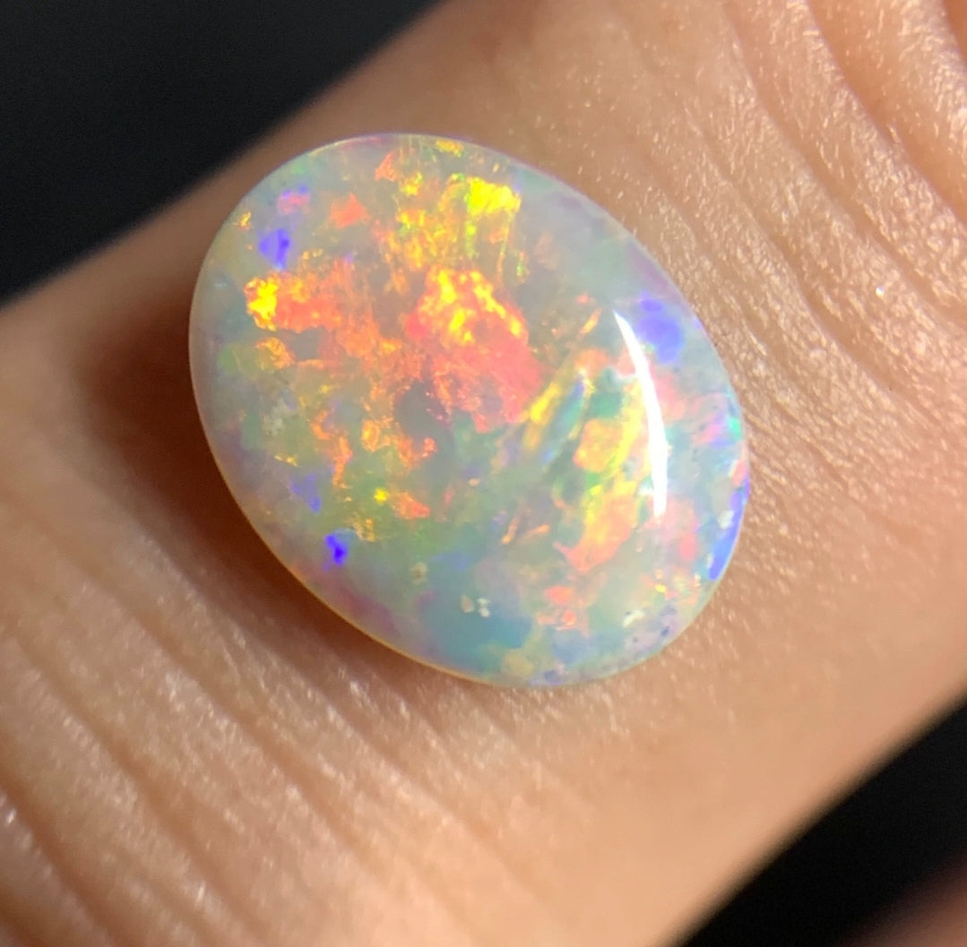 1.7ct Natural Solid Australian Crystal opal 10.9×8.5×2.9mm
