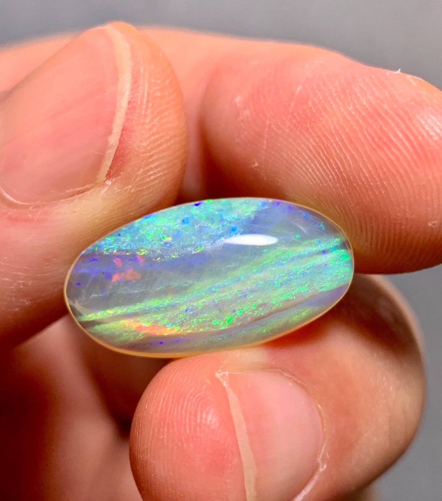 'Kuramathi' 6.12ct Solid Australian Crystal opal Coober Pedy 20.7x11x4.9mm