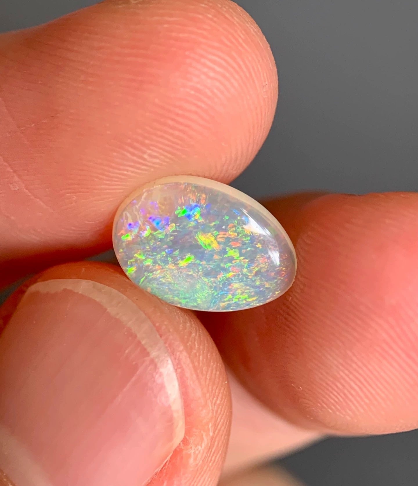 1.25ct Solid Australian Crystal opal Coober Pedy 11.6x8x2.2mm