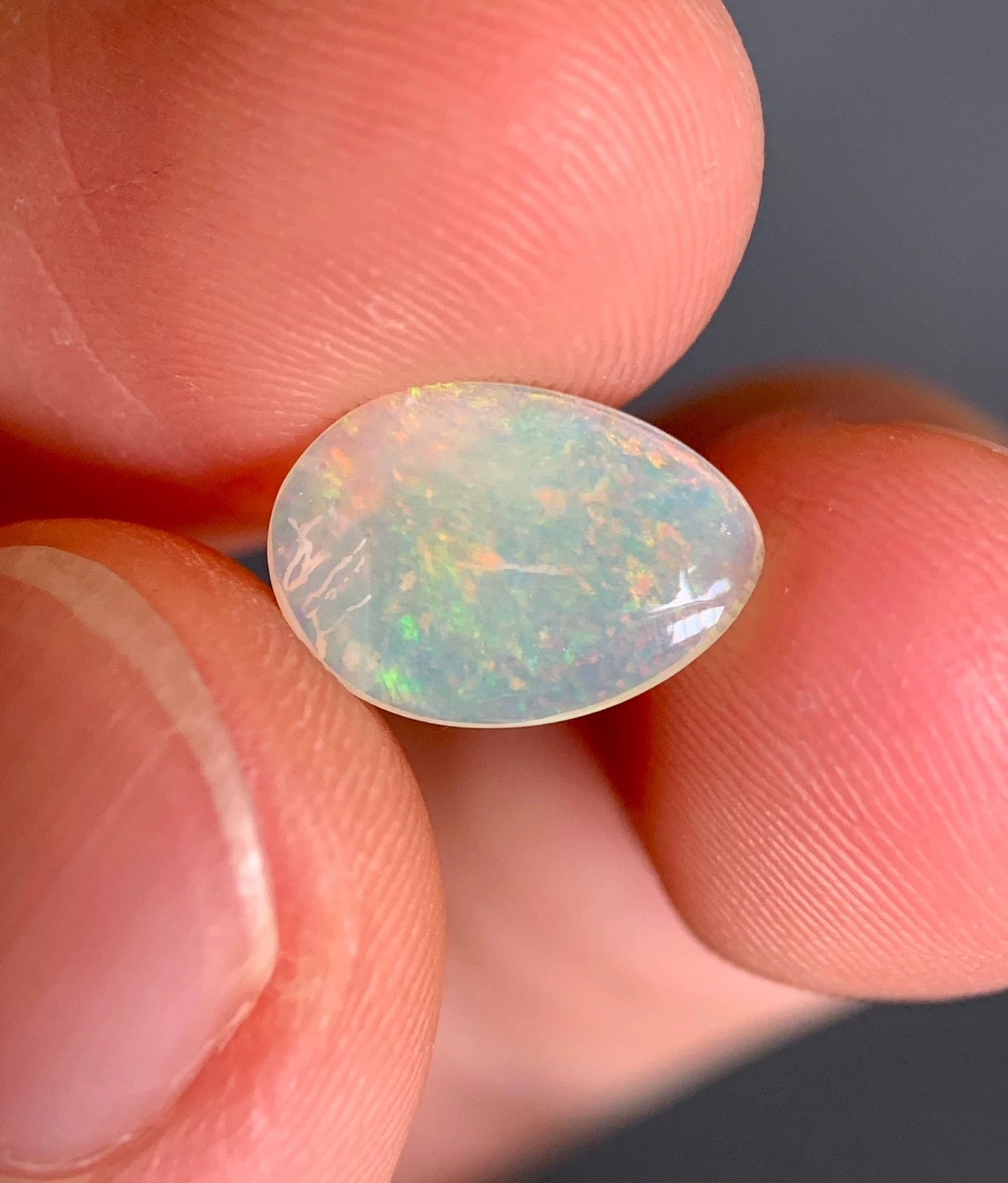 1.25ct Solid Australian Crystal opal Coober Pedy 11.6x8x2.2mm