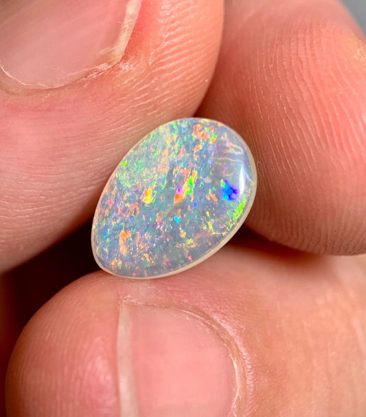 1.25ct Solid Australian Crystal opal Coober Pedy 11.6x8x2.2mm