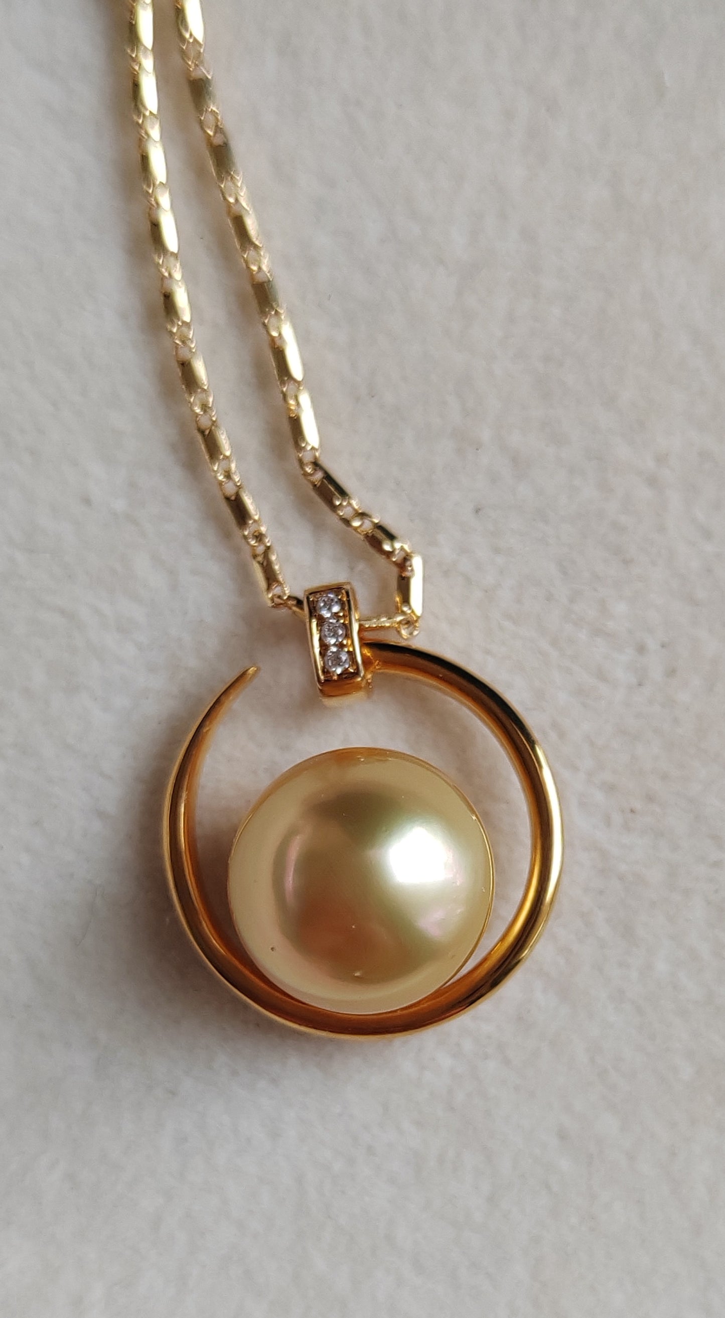 11.5mm Genuine golden south sea pearl 9k gold 'Moon' pendant