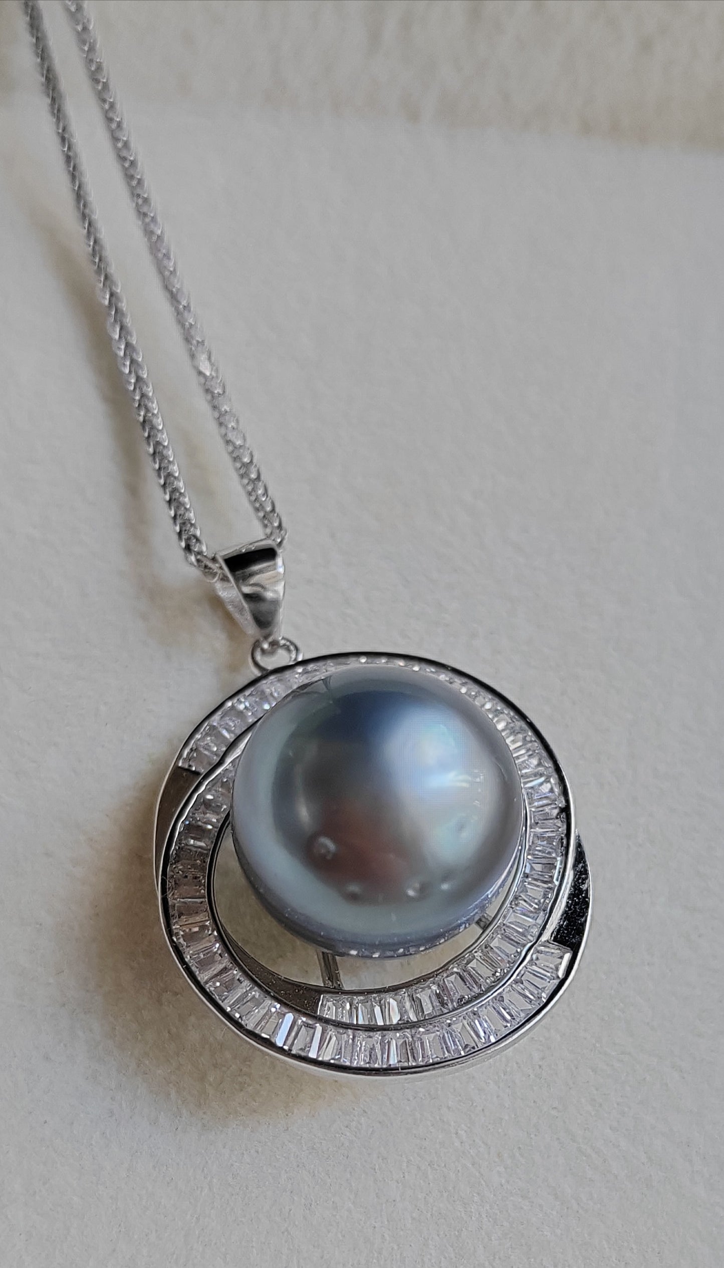 14.1mm Genuine tahitian sea pearl luxury necklace