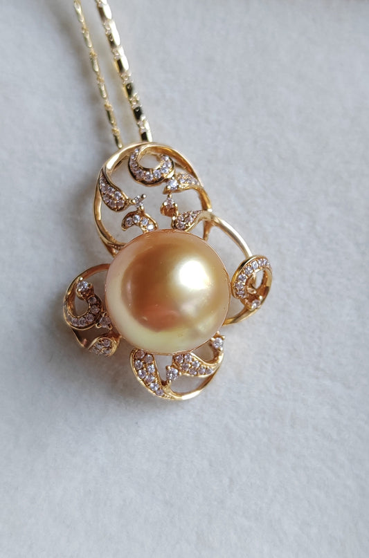'Rococo' 14k gold pendant genuine golden south sea pearl 12.8mm Round