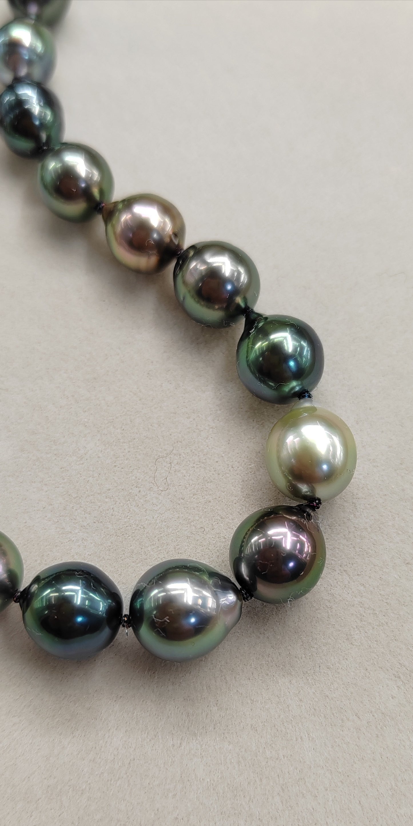 Rare release Rikitea Tahitian sea pearl necklace 9-10.8mm