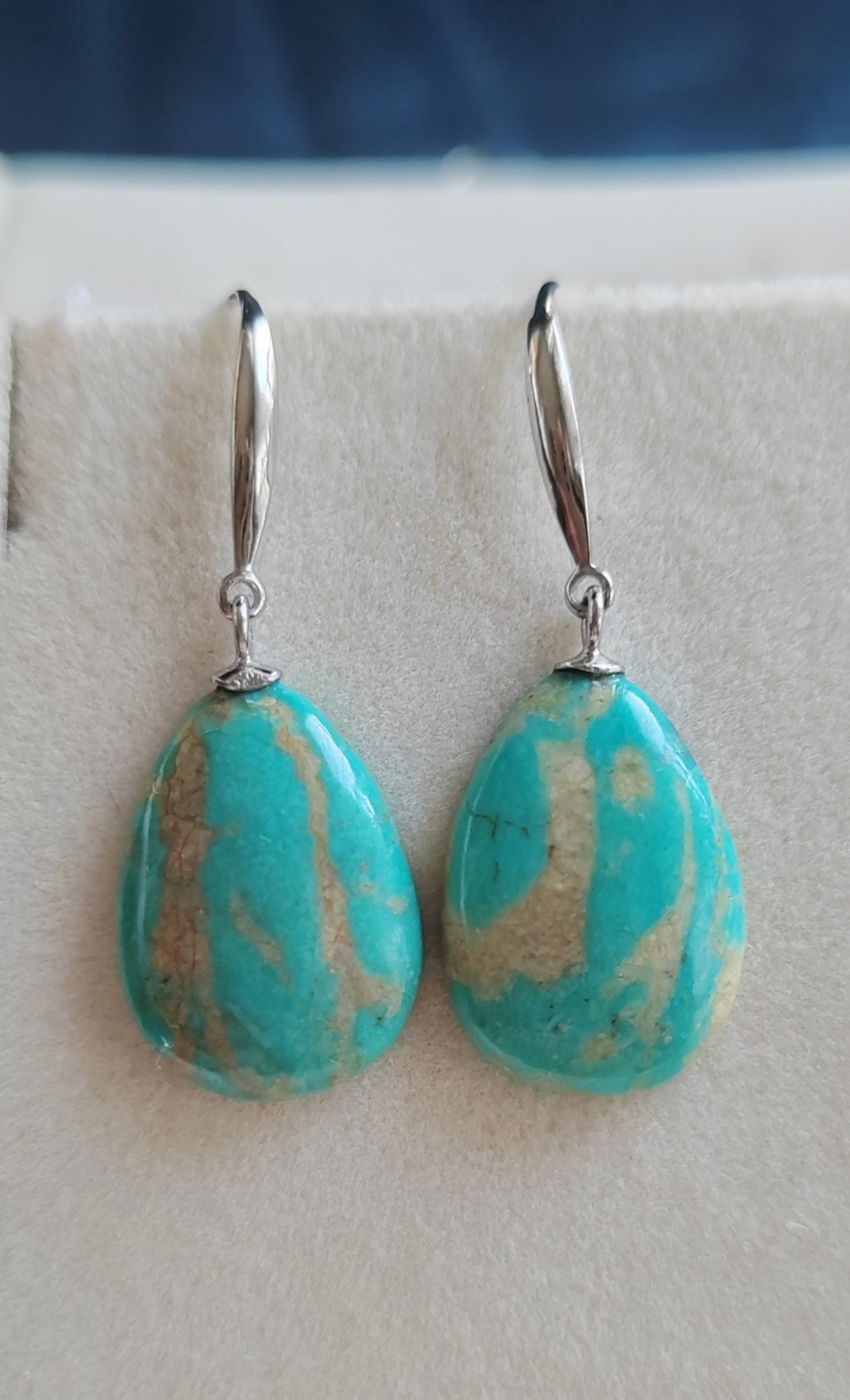 13x18mm Natural Morenci Turquoise French style earrings silver