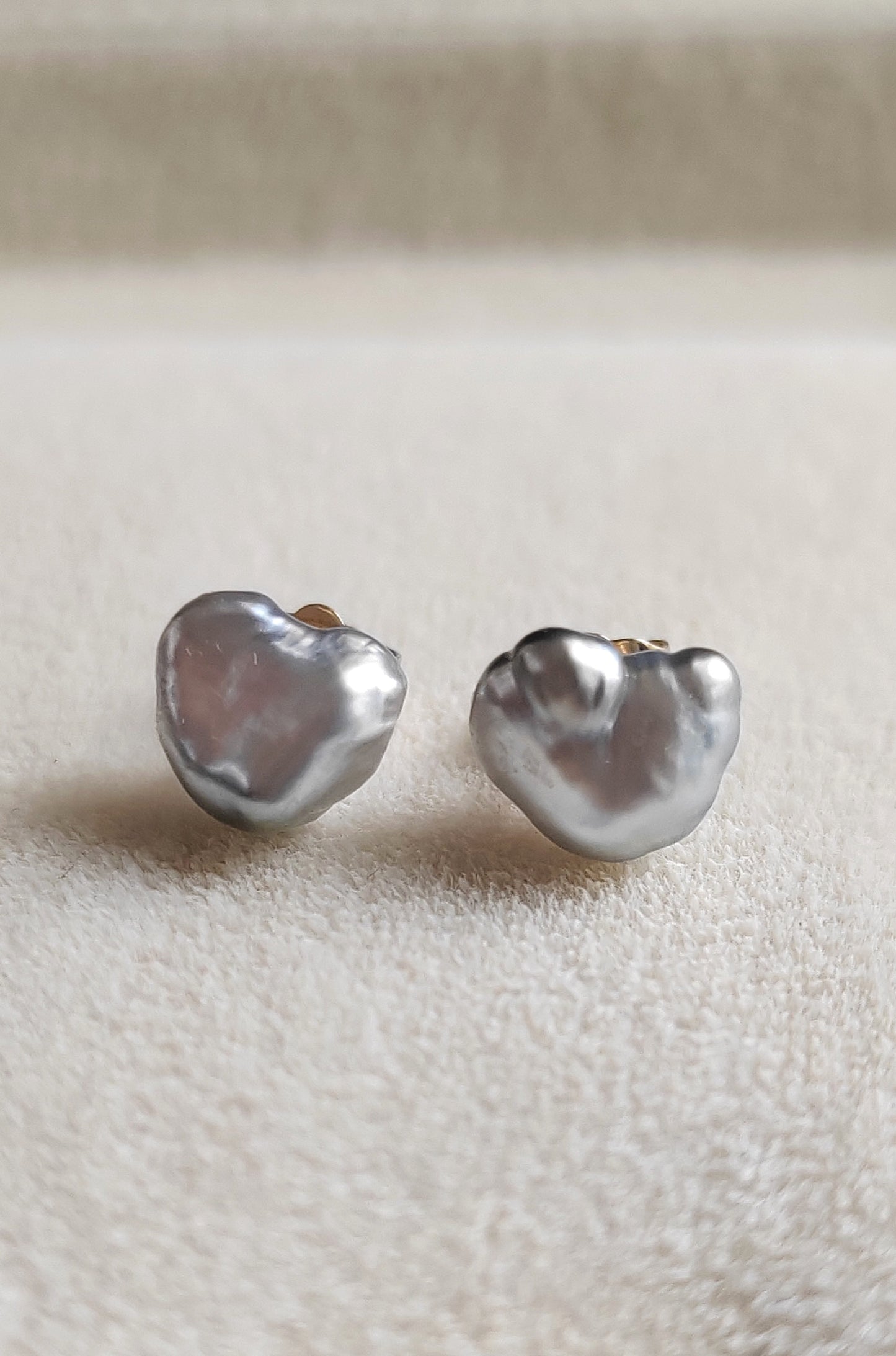 Genuine Keshi south Sea Pearls classic earrings studs 9k gold