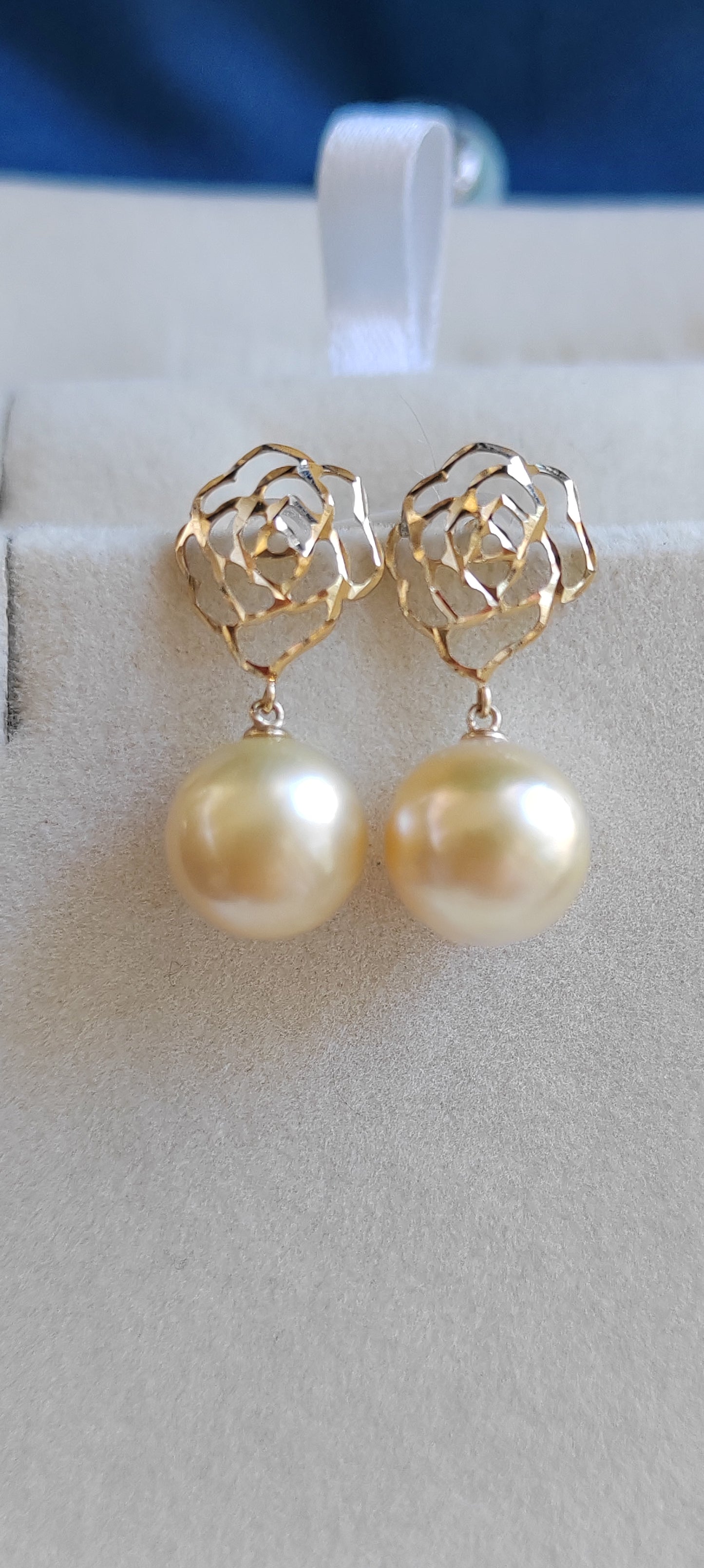 'Camellia' earrings 10k gold genuine golden south sea pearl 10.4mm Round