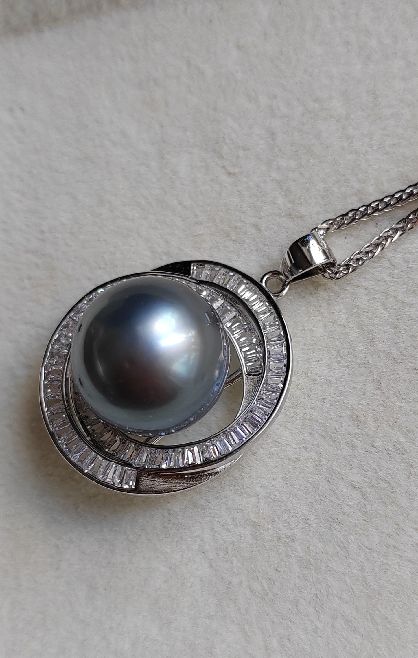 14.1mm Genuine tahitian sea pearl luxury necklace