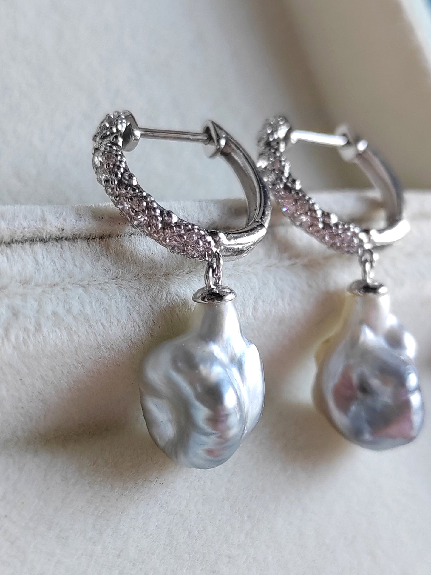 'Wild Lily' Genuine south sea Keshi pearl fairy hoop earrings