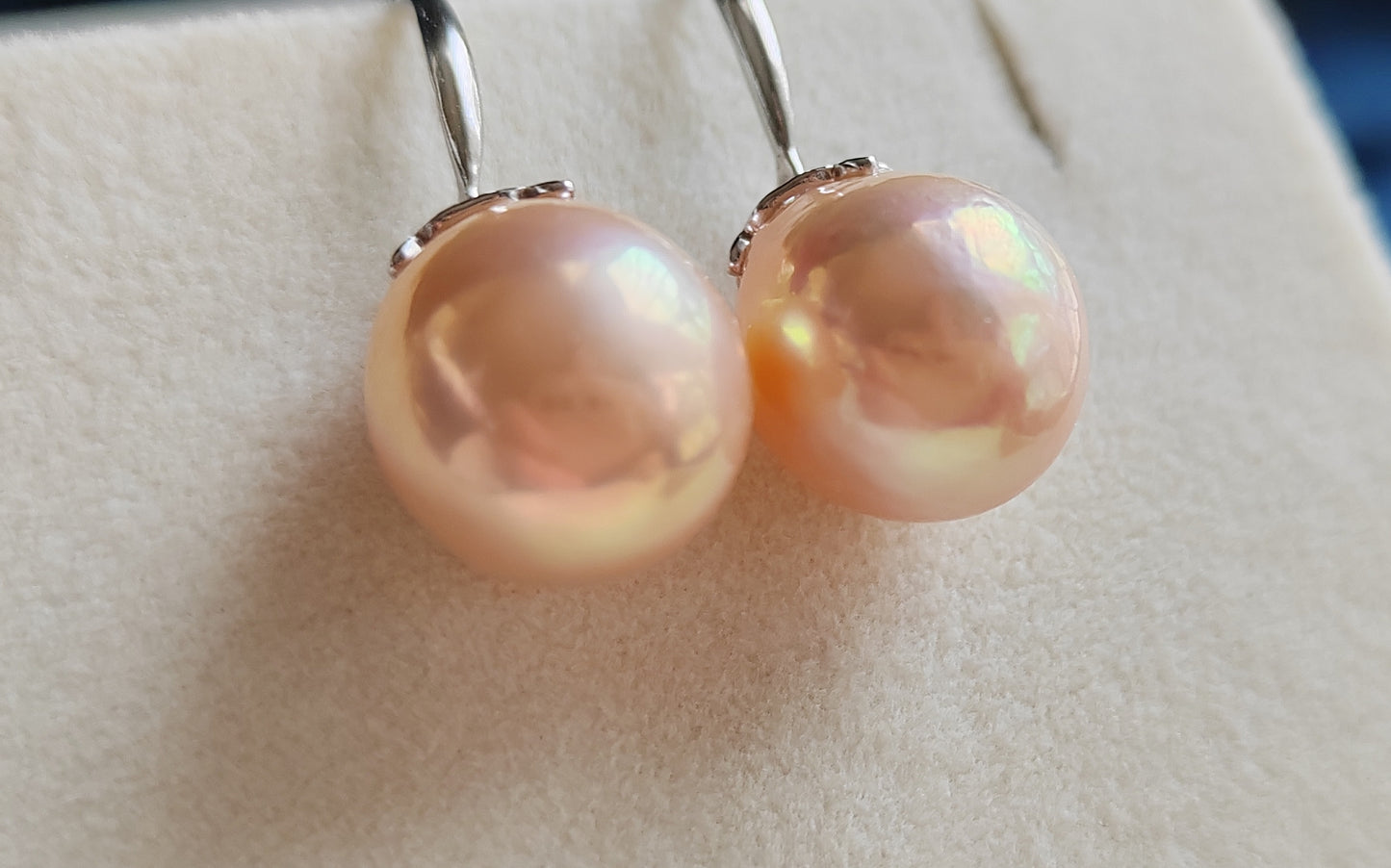 12.5mm Genuine freshwater pearls dangle earrings