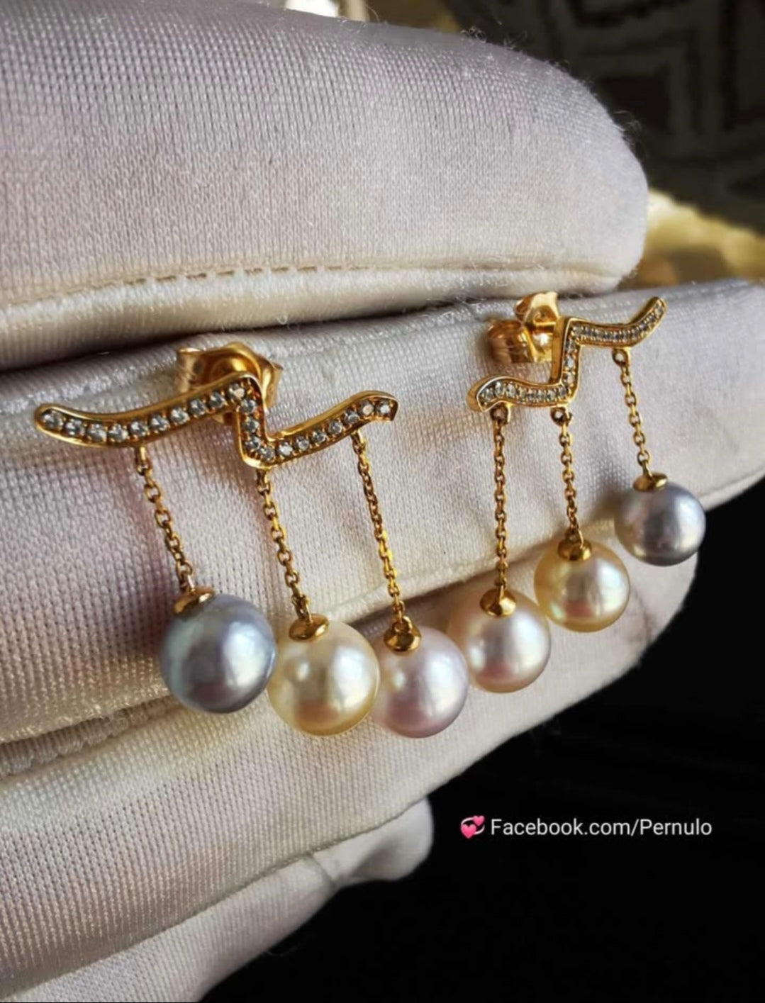 'Wings' earrings 18k gold diamond genuine Japanese akoya pearls 6.1-7.5mm
