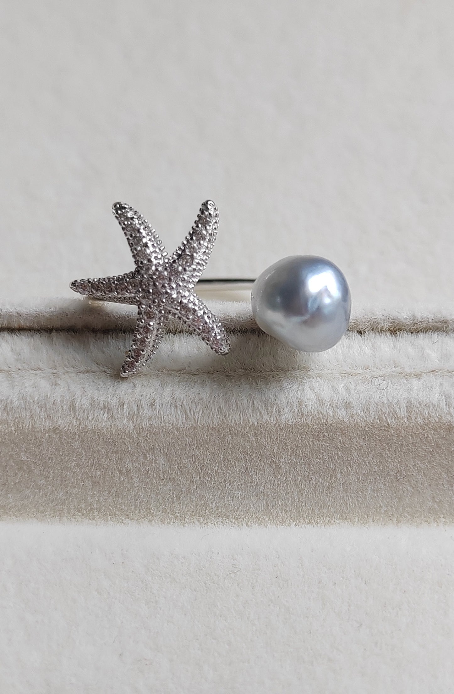 'Little star' ring genuine Keshi south Sea white pearl 6.9x7.4mm