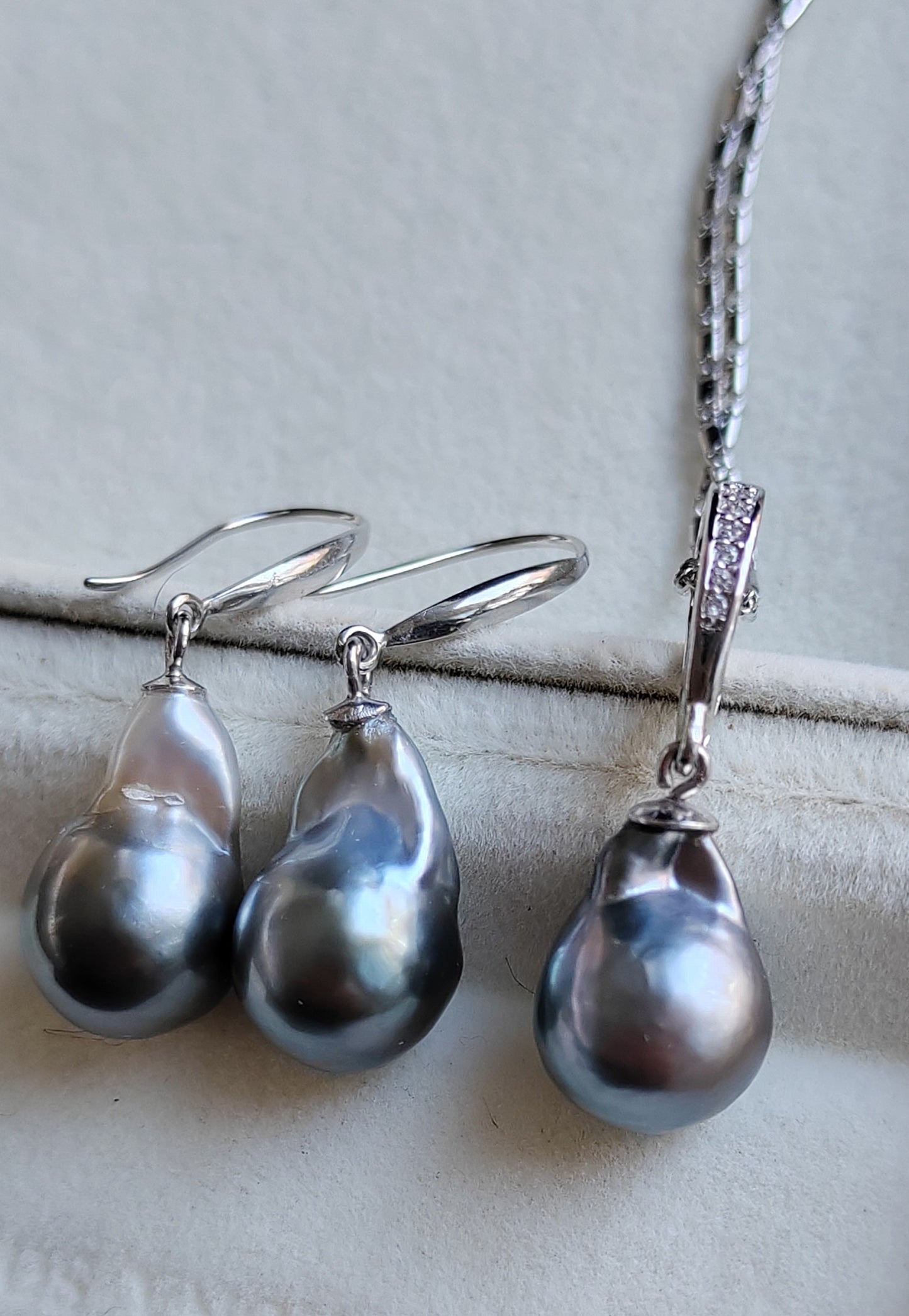 Classic Jewellry set Genuine tahitian sea pearls 10.2-10.4mm