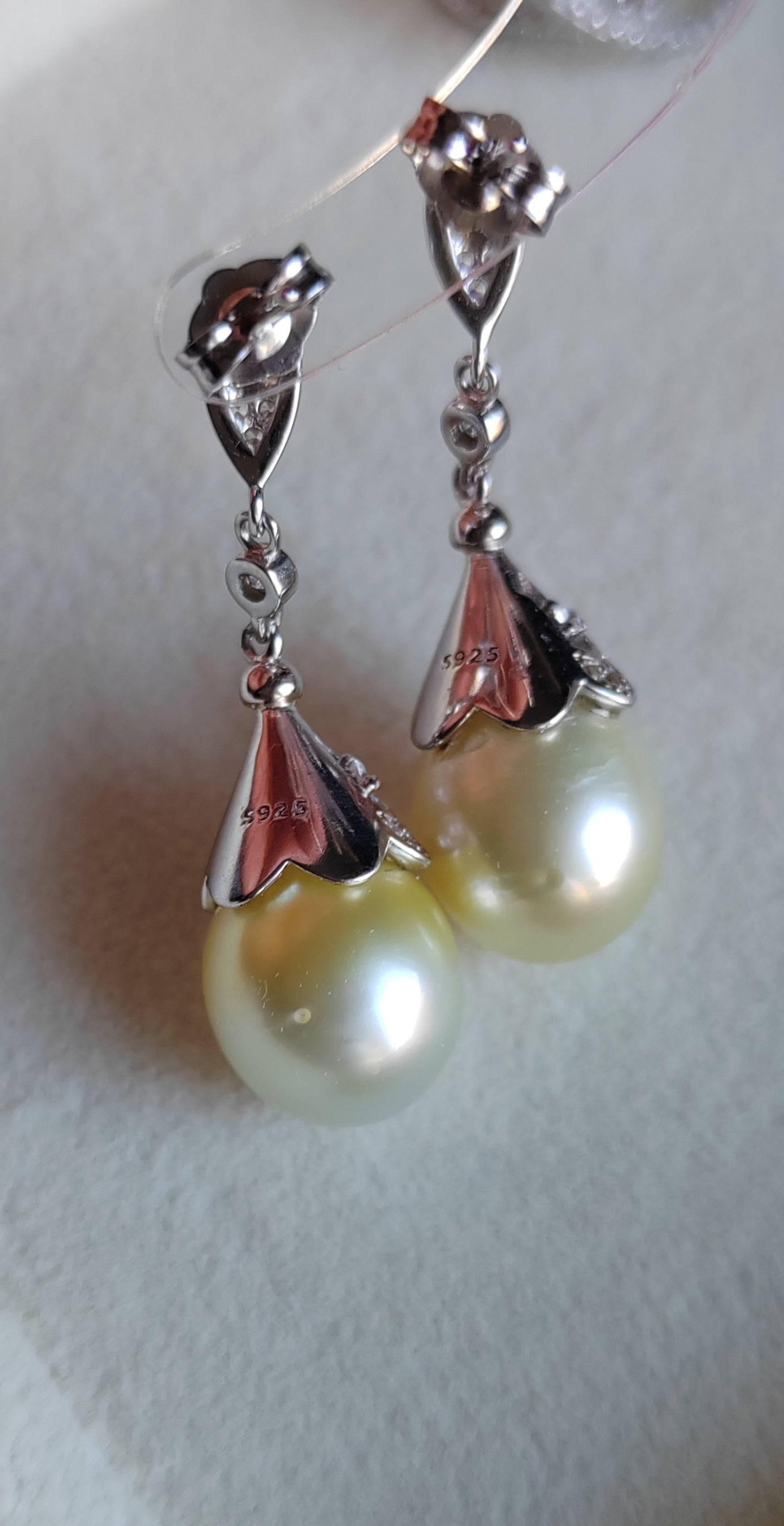 10.7mm Genuine south sea pearls elegant earrings silver