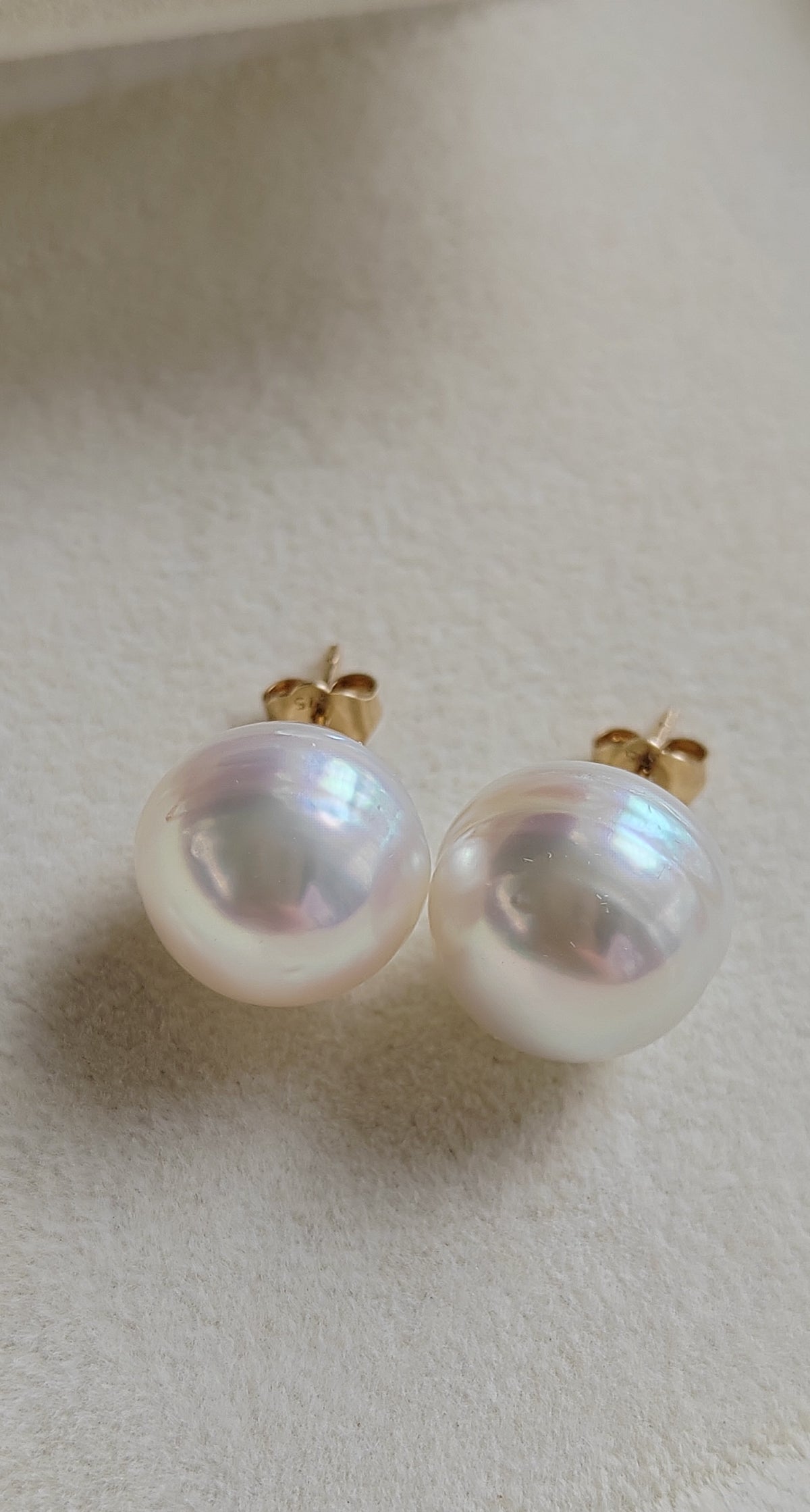 12.9mm Genuine Australian south sea white pearl classic earring studs