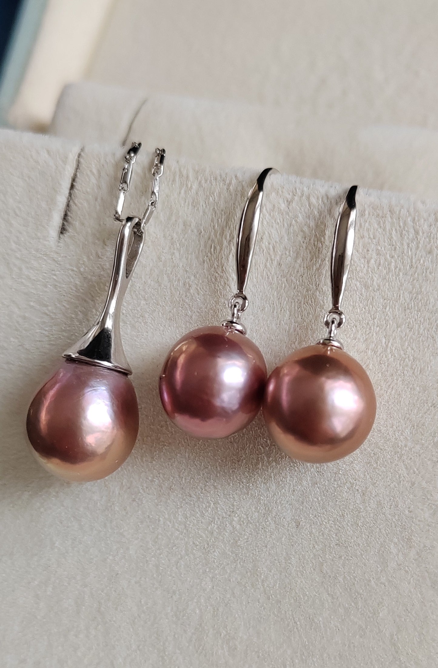 Classic Jewellry set Genuine freshwater pearls 10.9-11.5mm