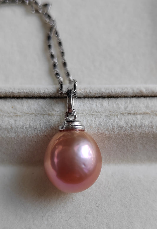 'Chocolate' pendant genuine freshwater pearl 11.7mm