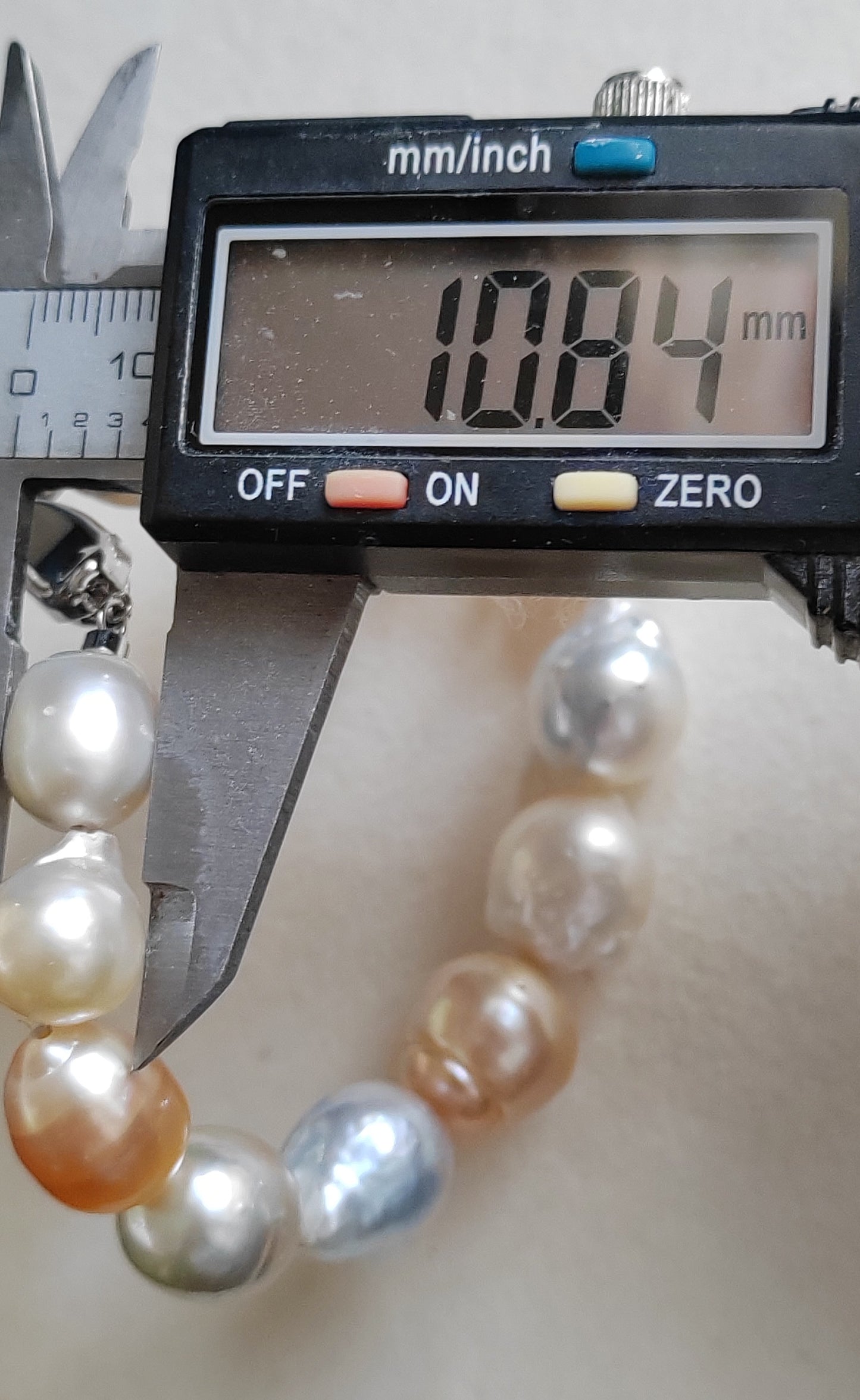 10.8-13.8mm  Genuine south sea pearls classic baroque bracelet
