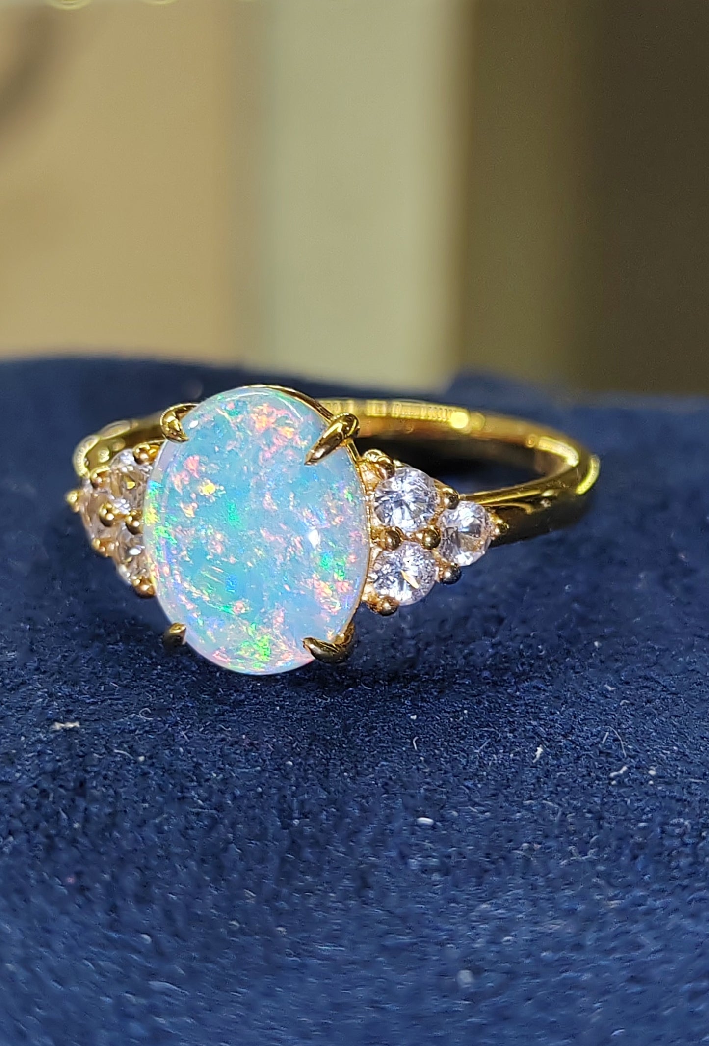 'Water Lily' 1.31ct Natural Solid Australian Crystal opal 9k gold ring