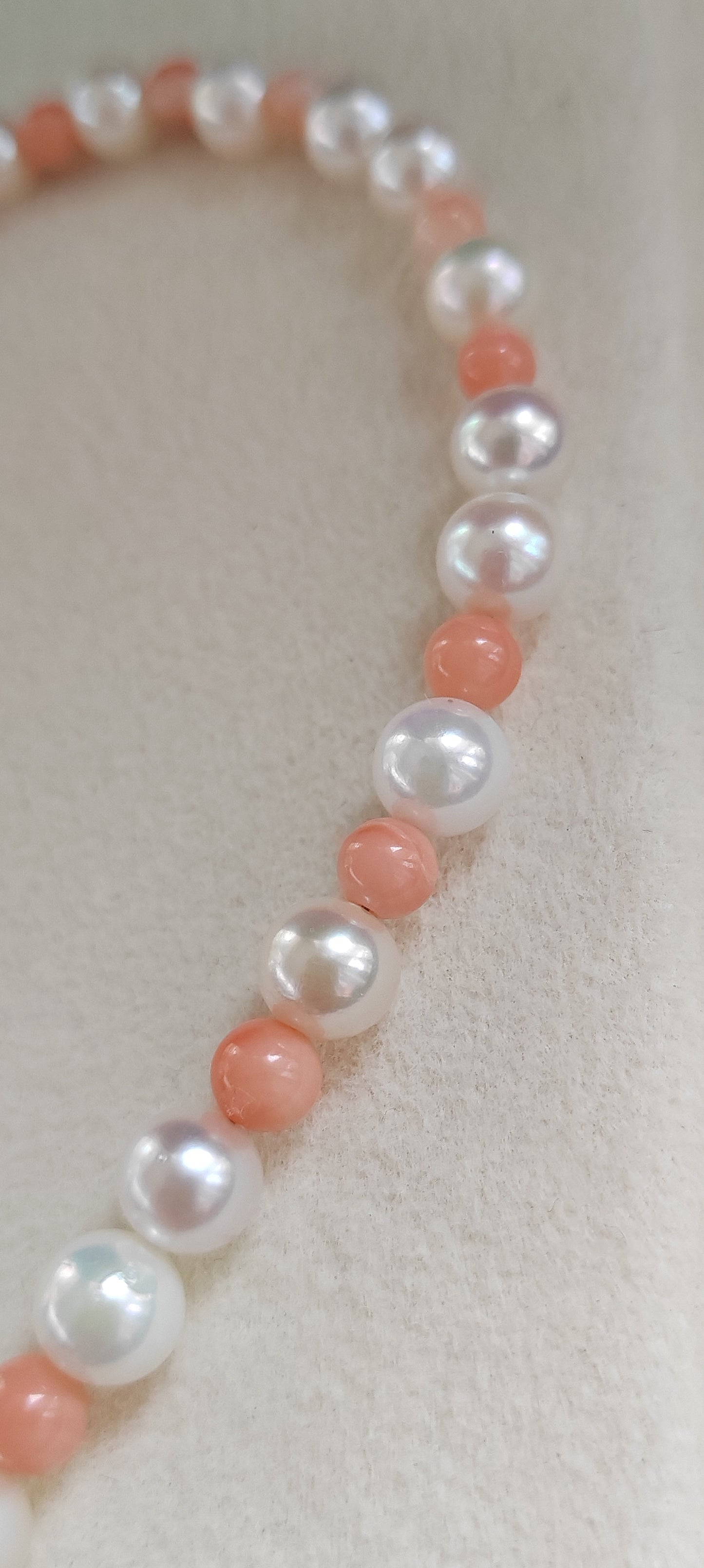 Genuine Japanese akoya pearls and coral necklace 3.3-7.7mm