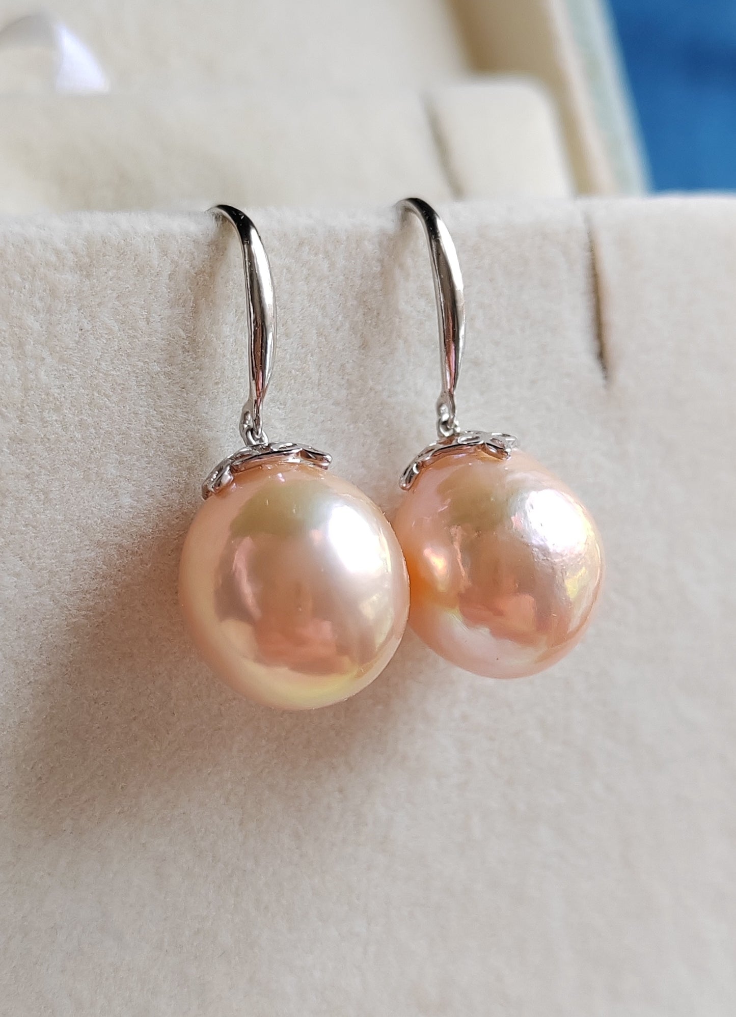 12.5mm Genuine freshwater pearls dangle earrings