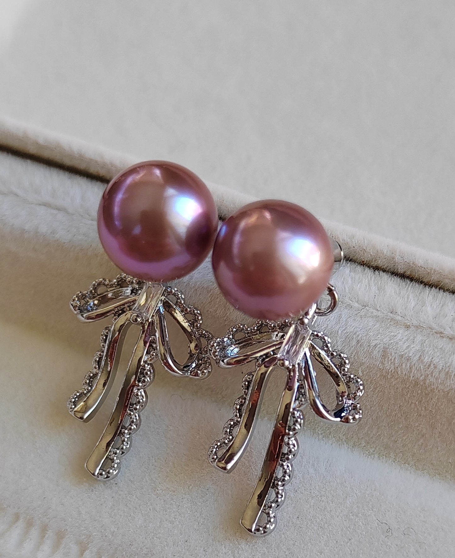 8.9mm Genuine freshwater pearls classic earrings studs silver