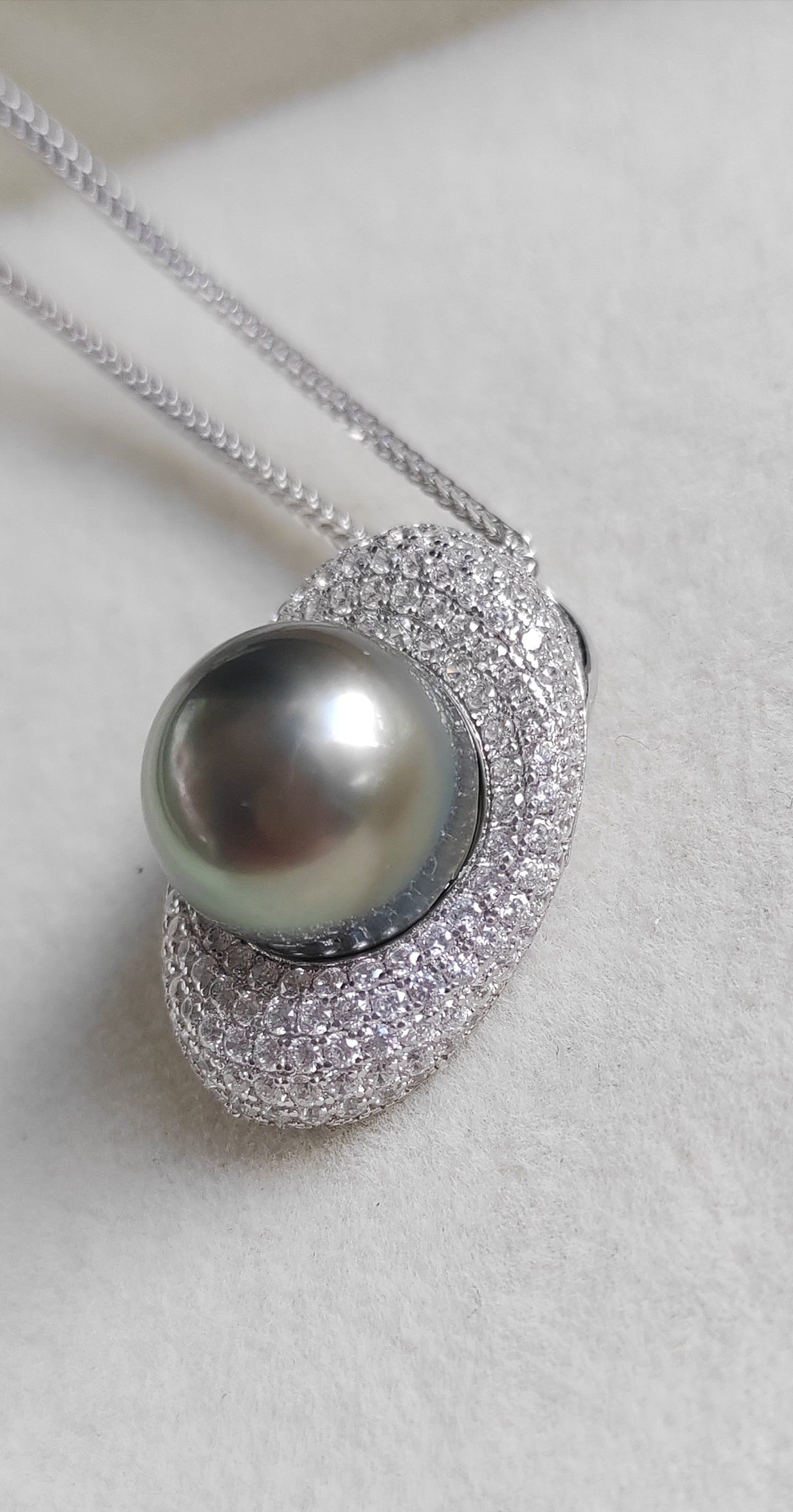 12.3mm Genuine tahitian south sea pearl luxury necklace
