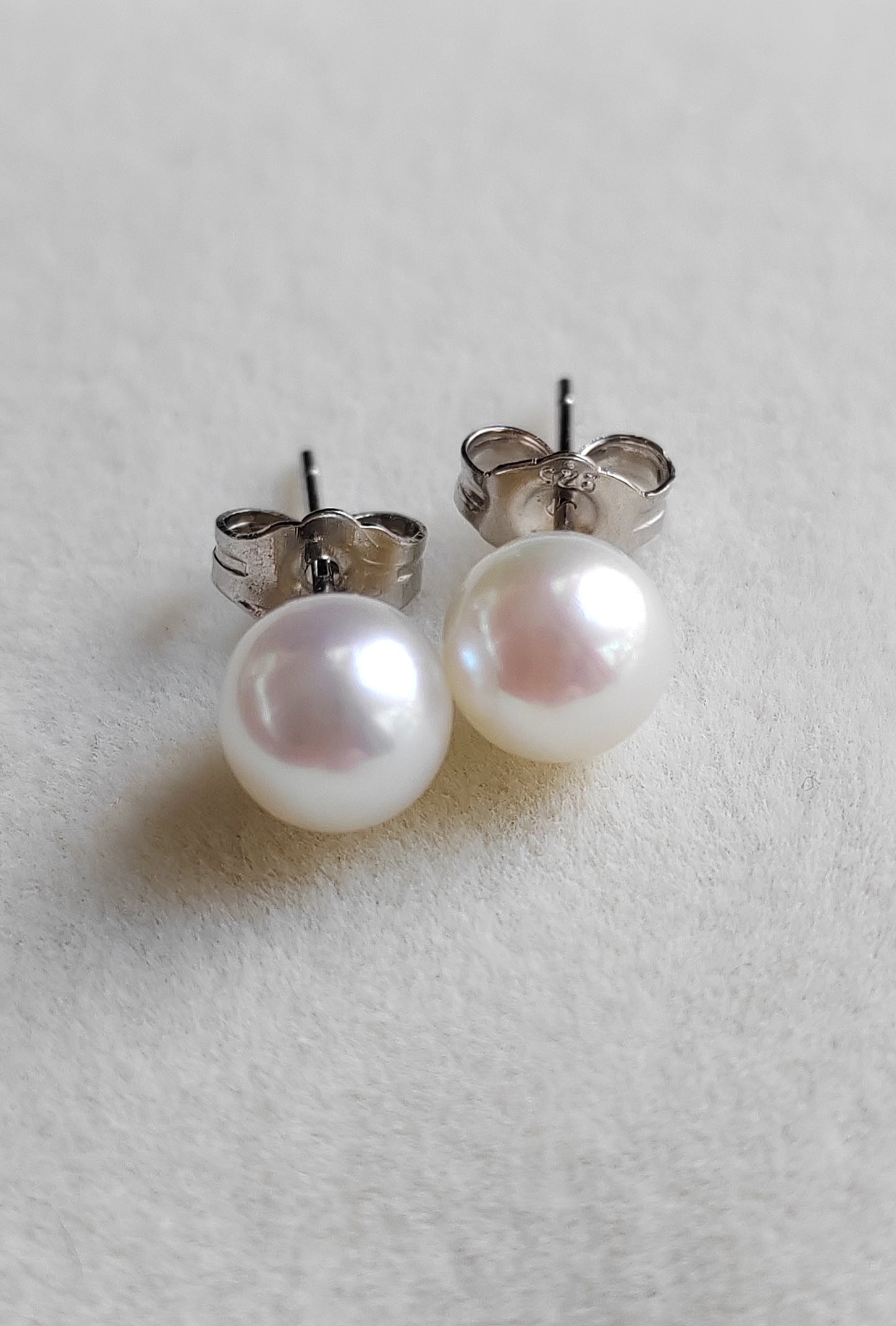 6-6.5mm Genuine Akoya Saltwater pearls every day earrings studs
