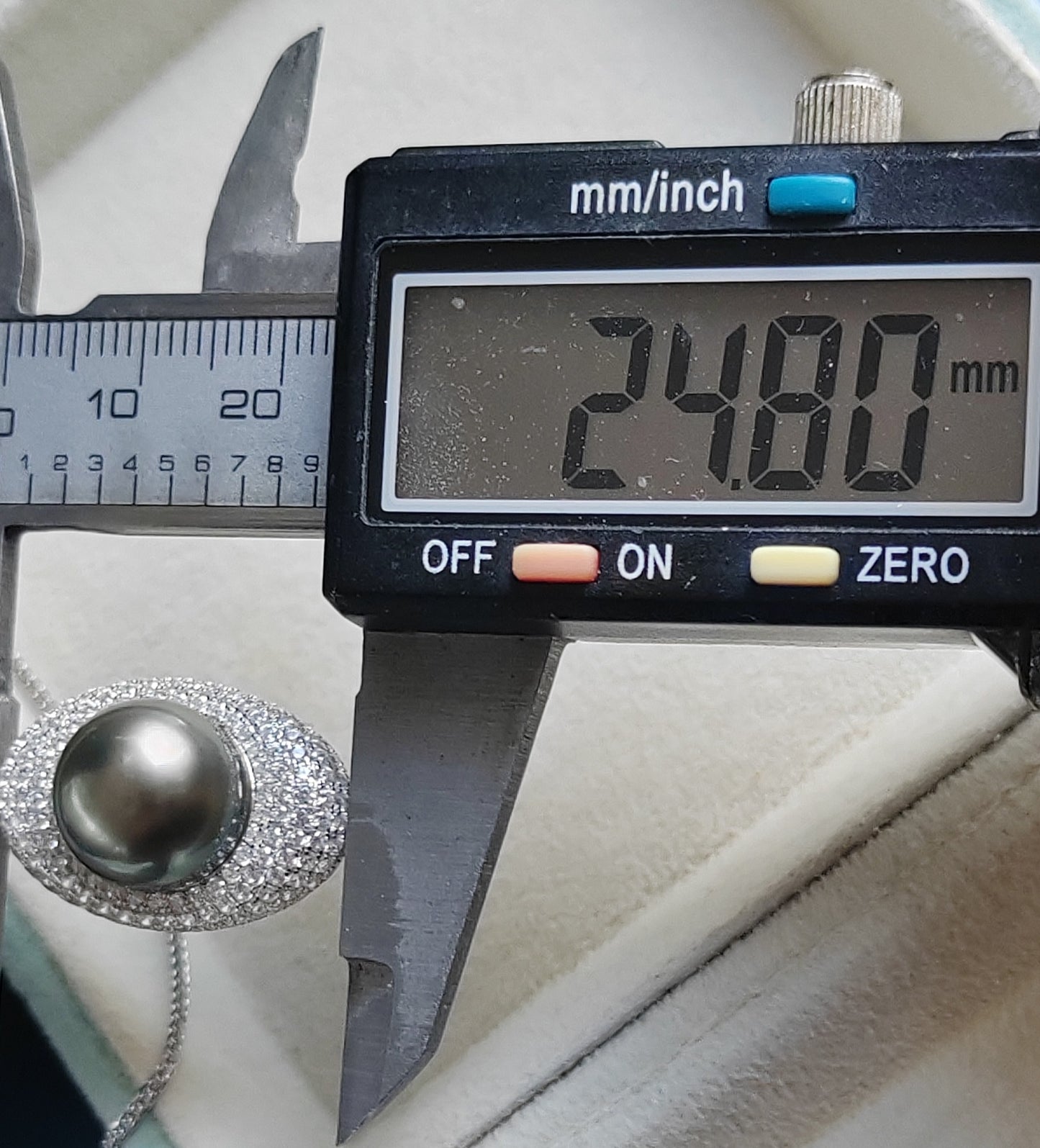 12.3mm Genuine tahitian south sea pearl luxury necklace