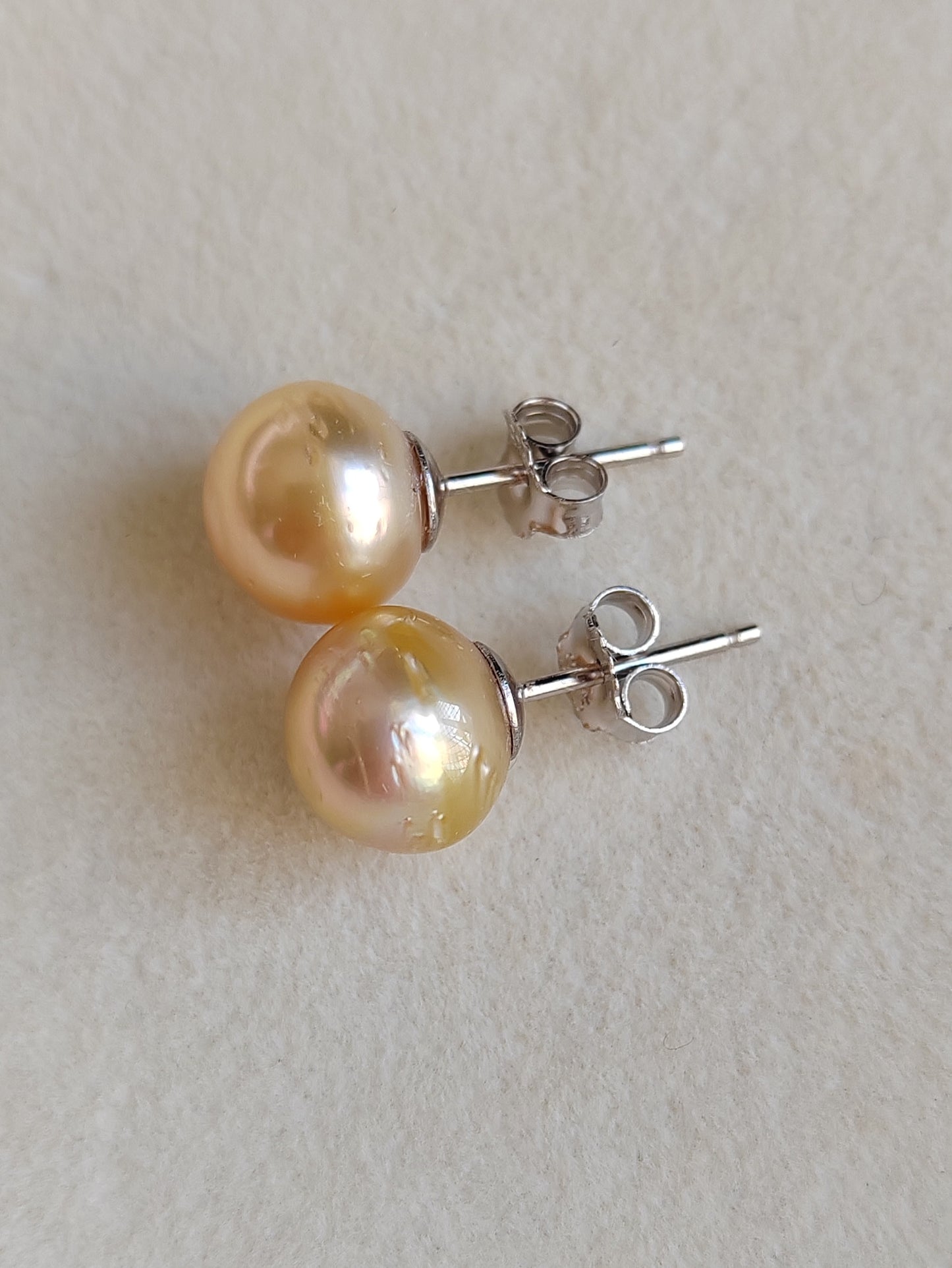 9.9mm Genuine golden south sea pearls Essential earrings studs