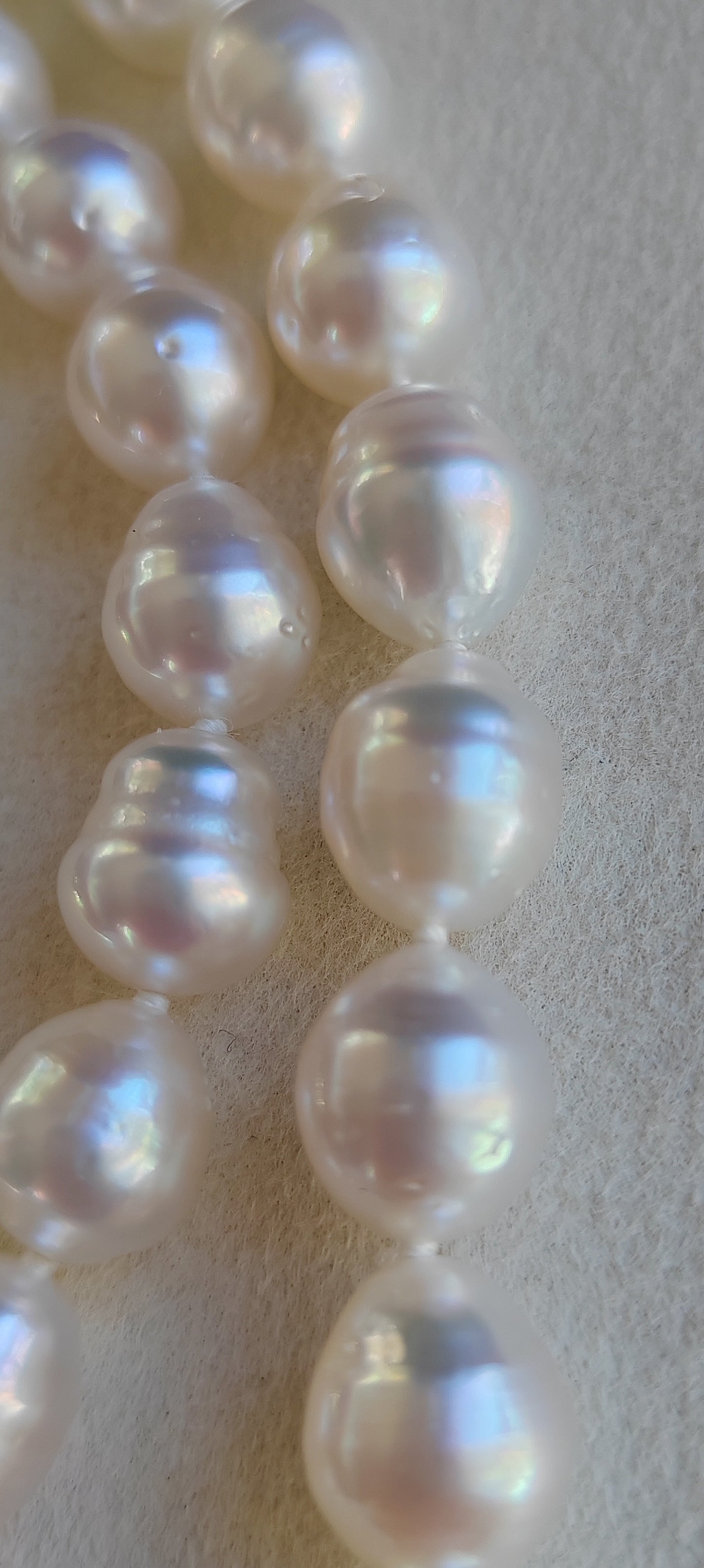 9-10.8mm Genuine Australian south sea white pearls 14k gold necklace