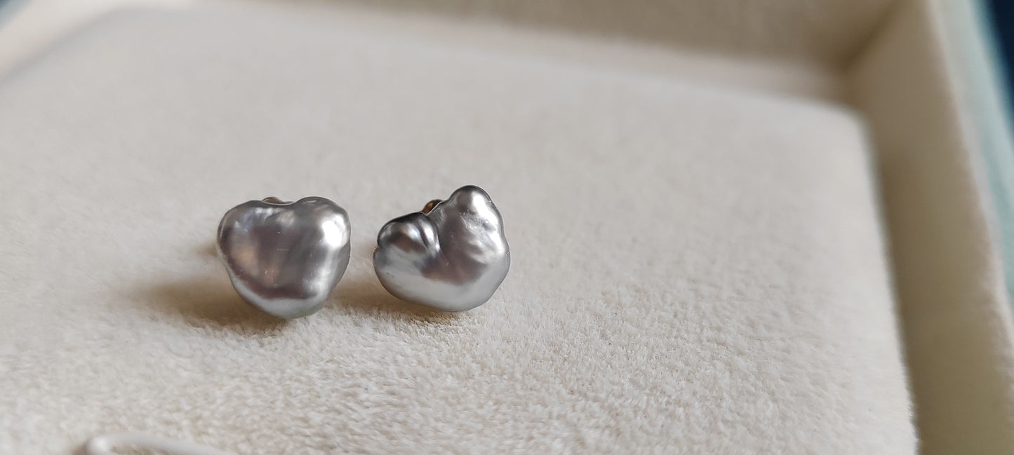 Genuine Keshi south Sea Pearls classic earrings studs 9k gold