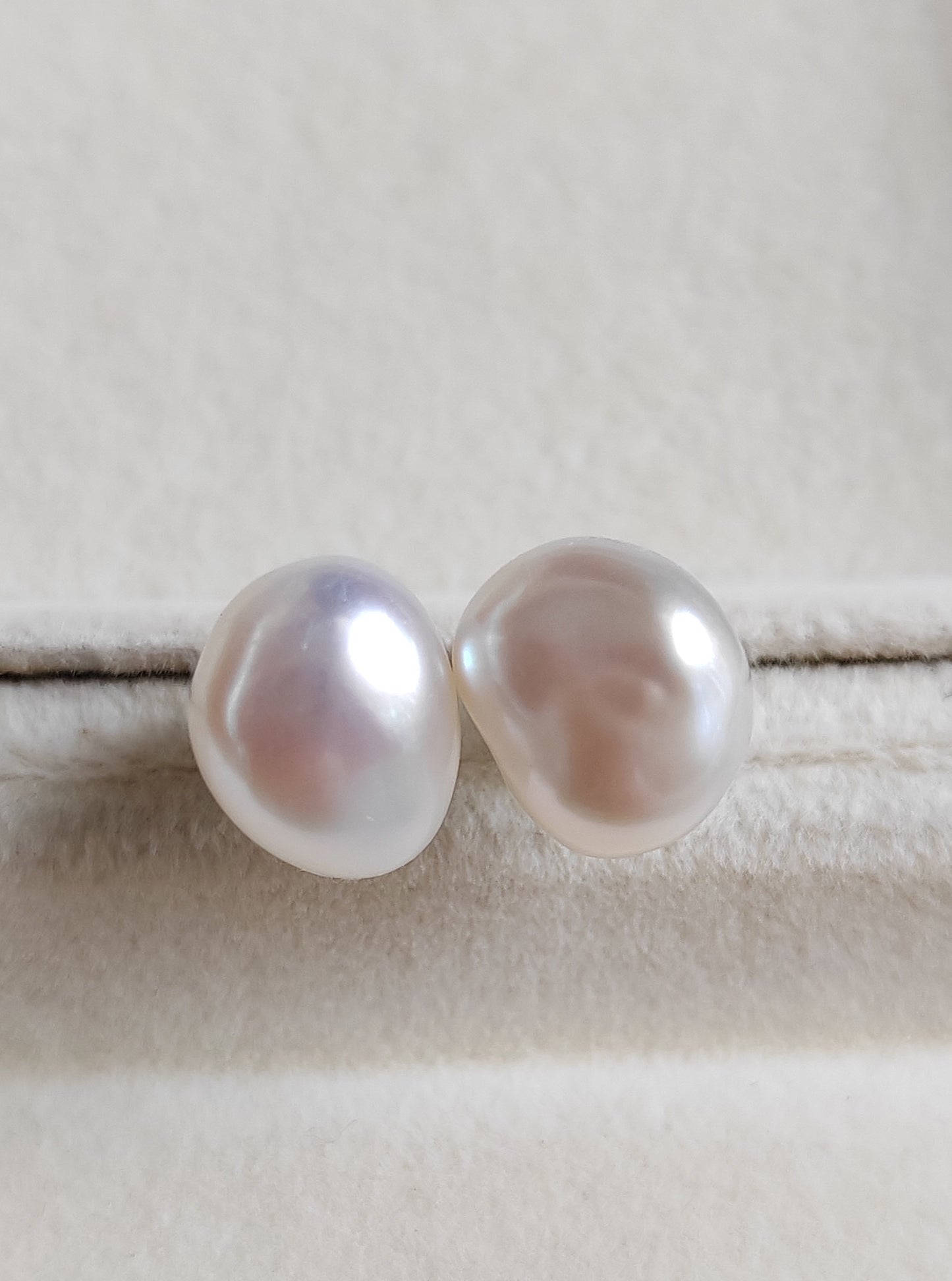 9mm Genuine freshwater Keshi pearls essential earrings studs silver