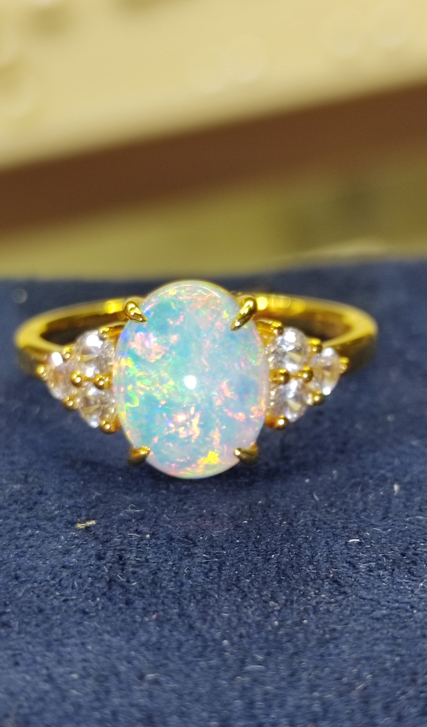 'Water Lily' 1.31ct Natural Solid Australian Crystal opal 9k gold ring