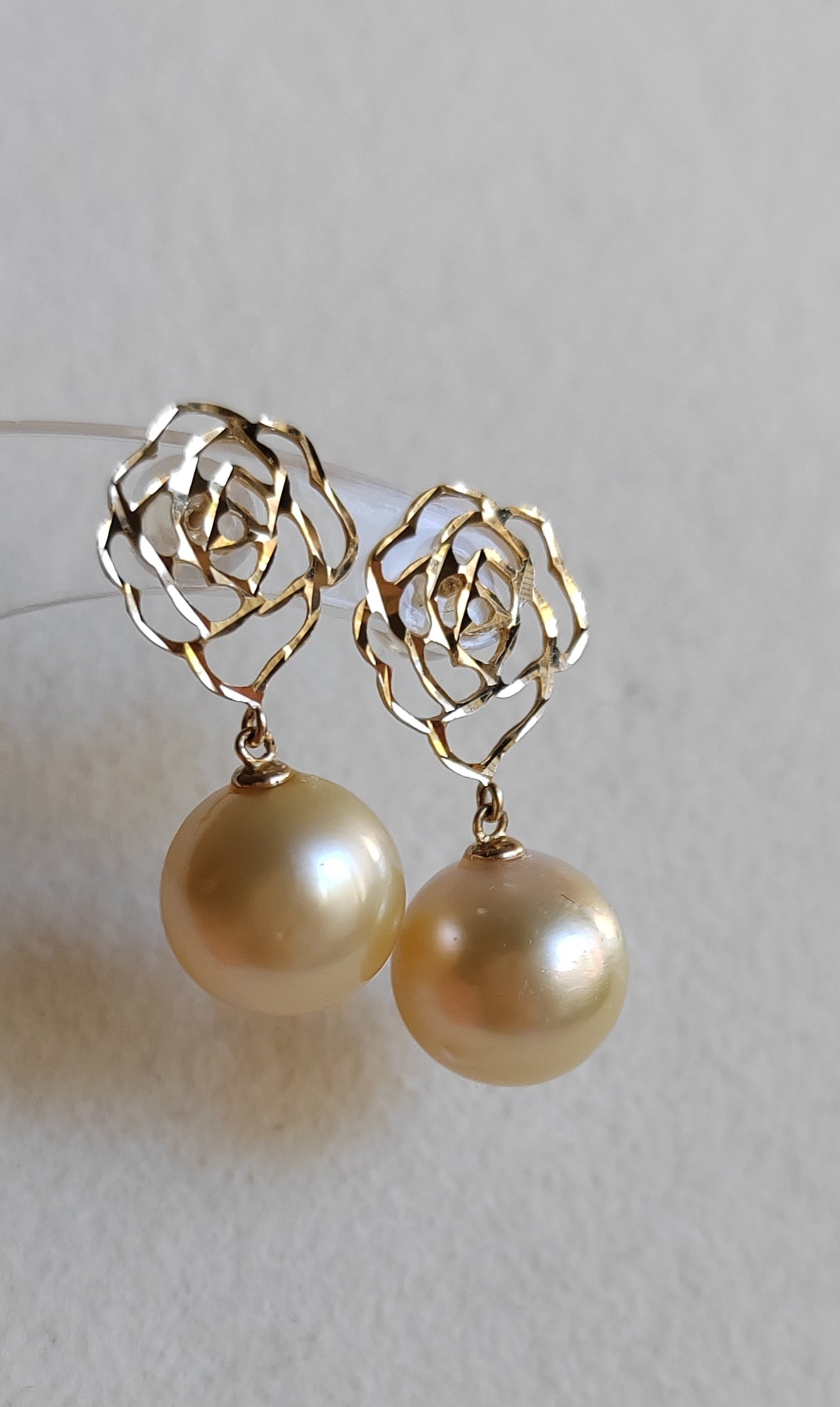 'Camellia' earrings 10k gold genuine golden south sea pearl 10.4mm Round